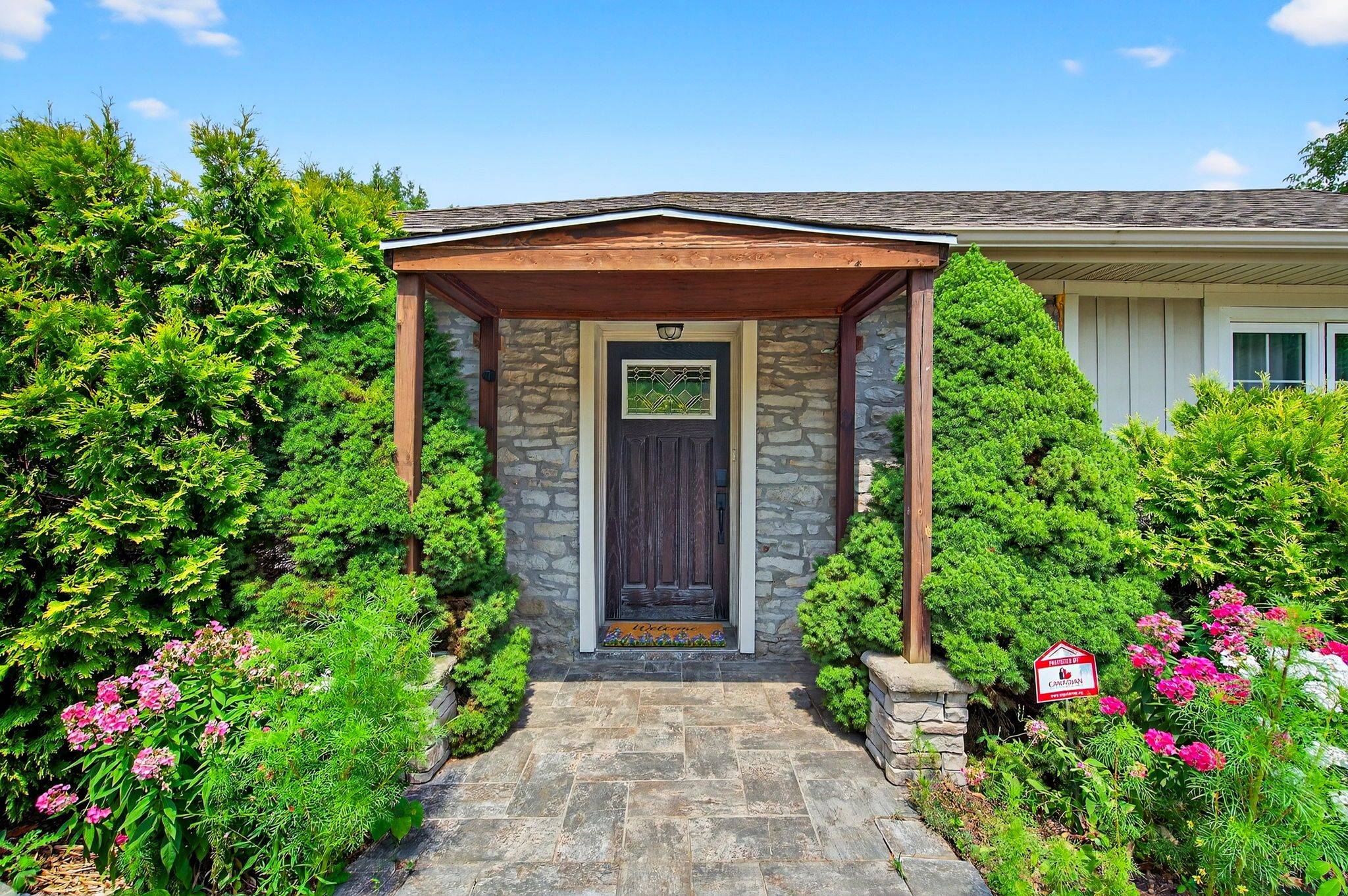 Niagara-on-the-lake, ON L0S 1J0,1786 York RD