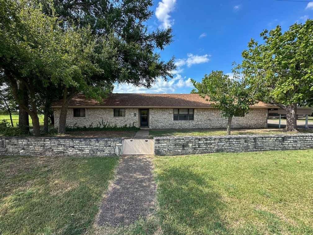 Gatesville, TX 76528,302 Coryell City Road