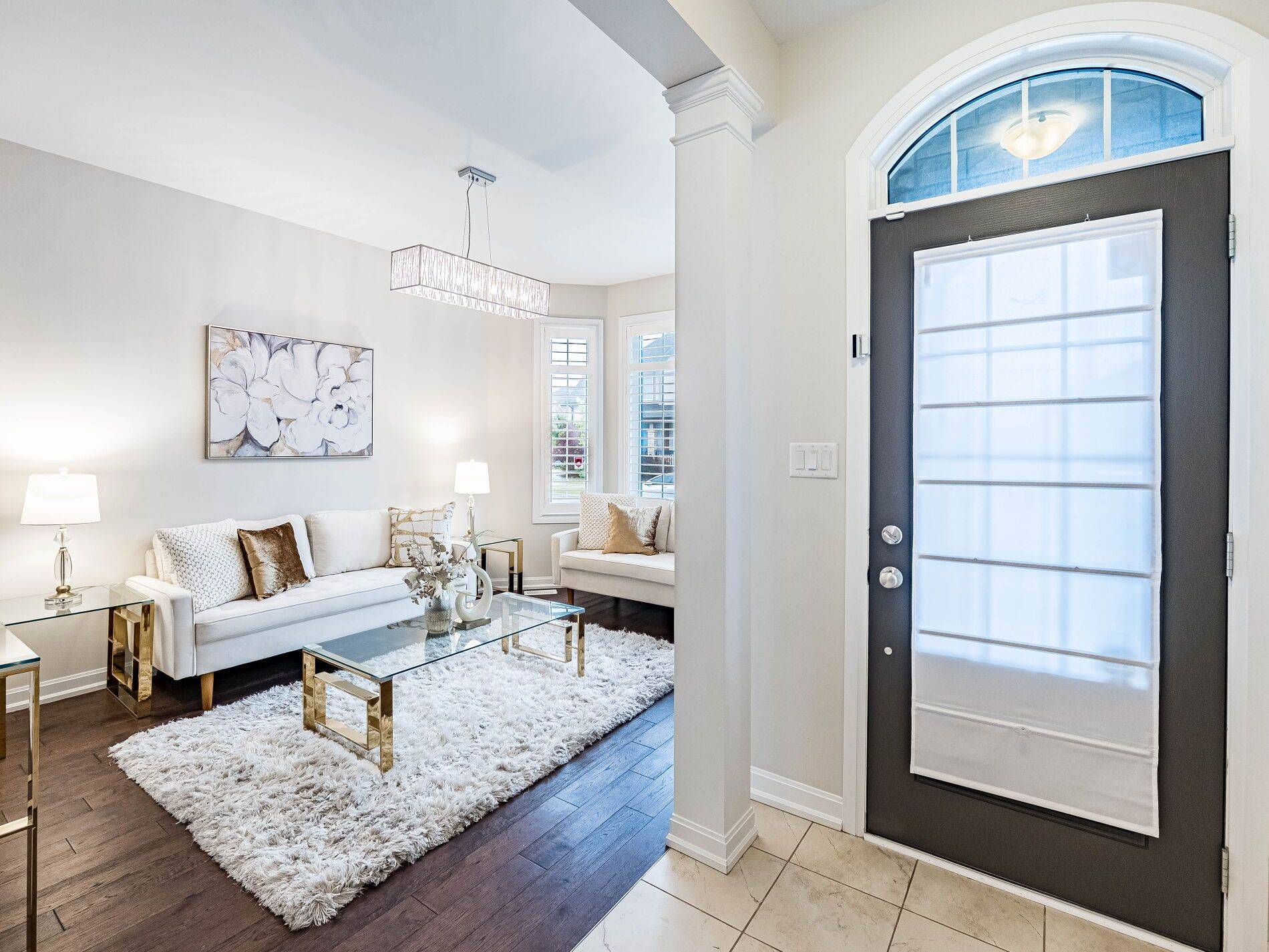 Oakville, ON L6H 0M6,115 BEAVERIDGE AVE W