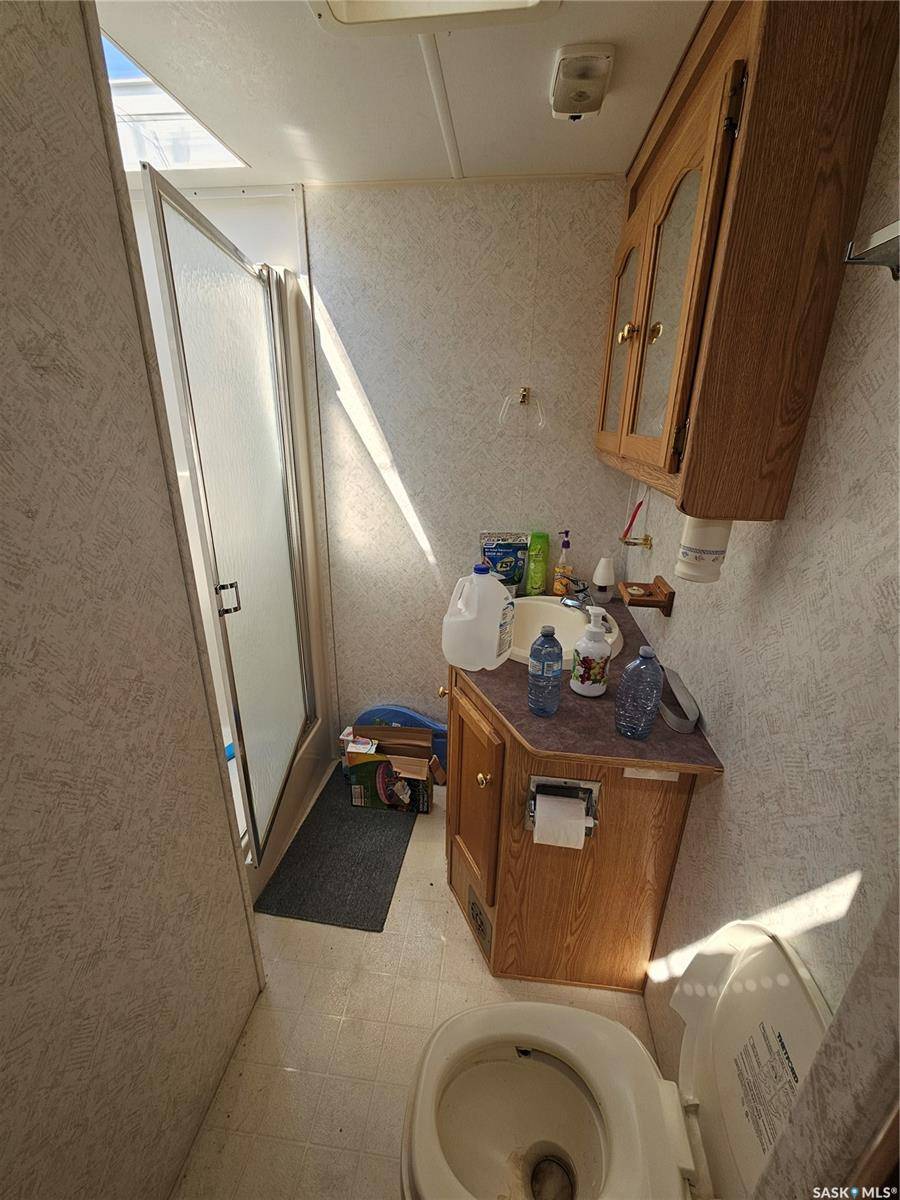 Lac Pelletier Rm No. 107, SK S0N 2Y0,226 Pelletier DRIVE