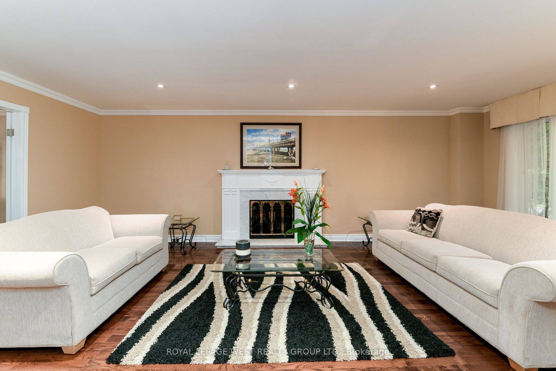 Mississauga, ON L5L 3R7,1745 Bridewell CT