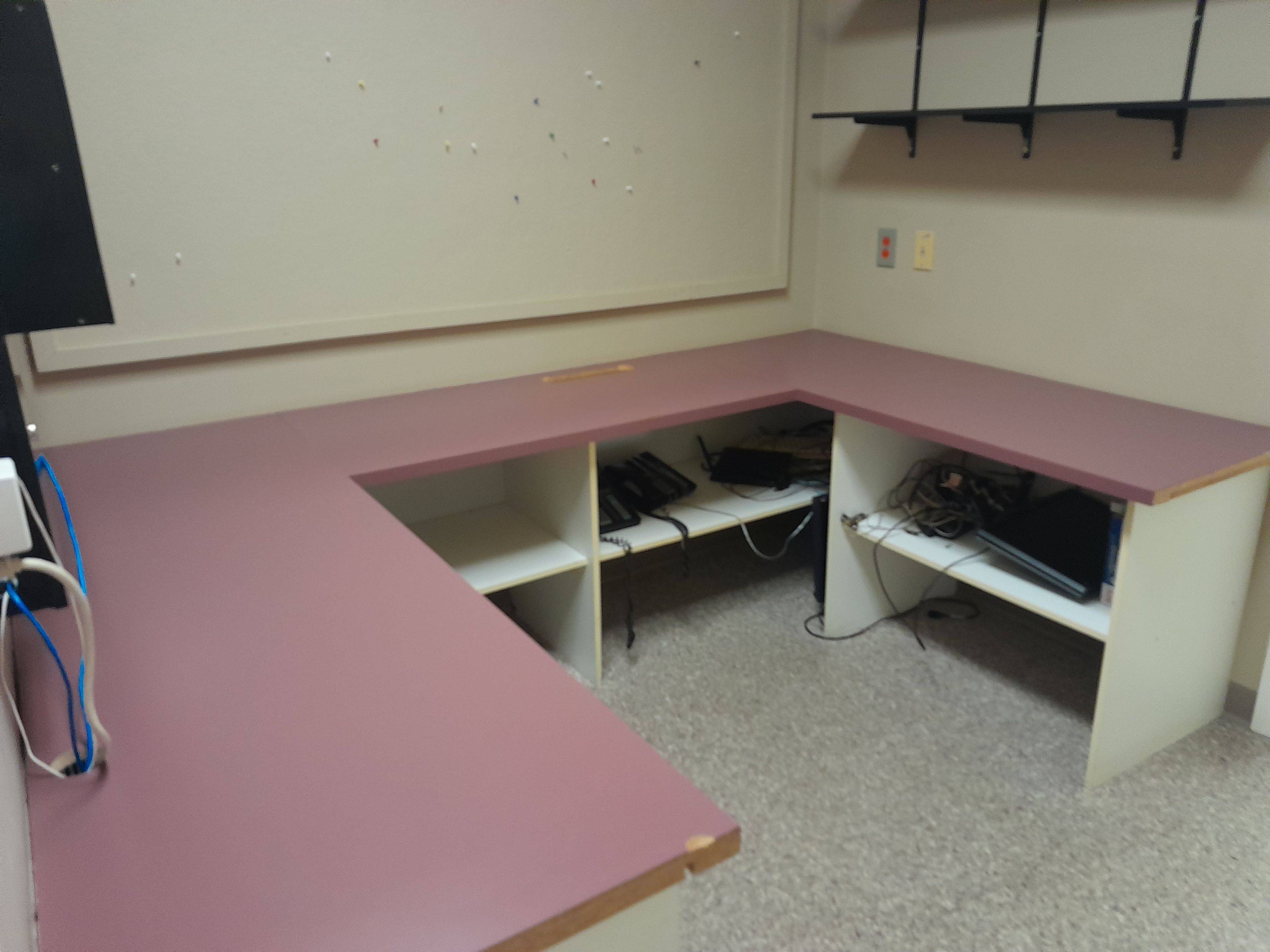 Haldimand, ON N3W 1K7,245 Argyle ST S #1