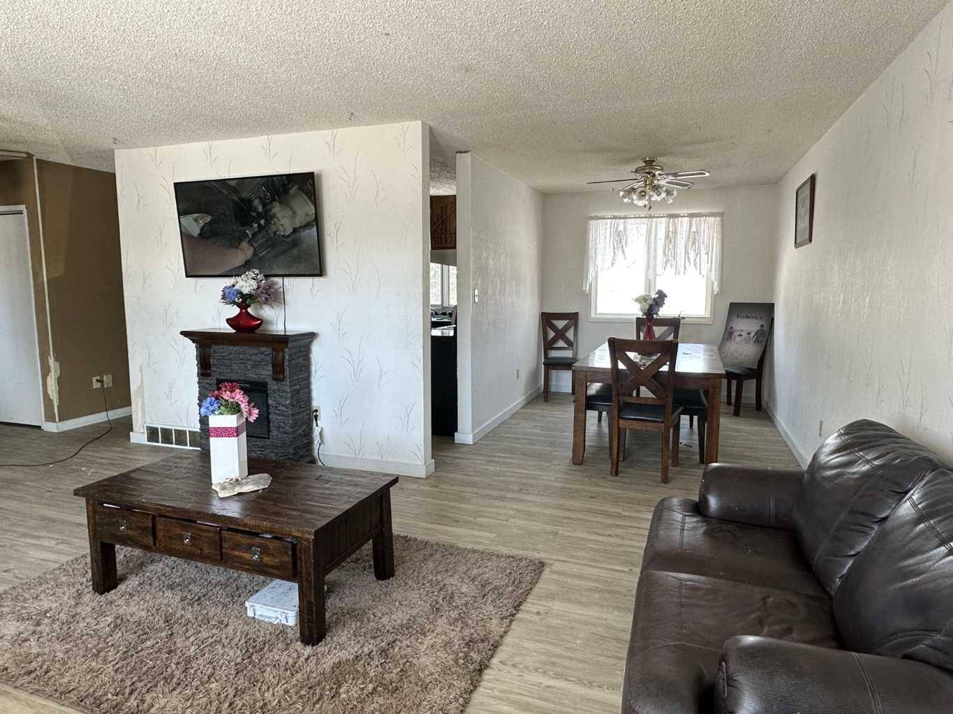 Youngstown, AB T0J 3P0,308 2 AVE