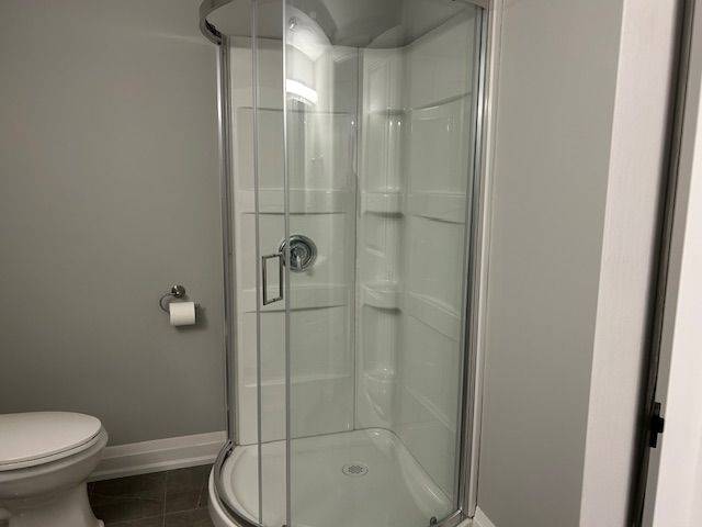 Hamilton, ON L8T 2A1,699 NINTH AVE