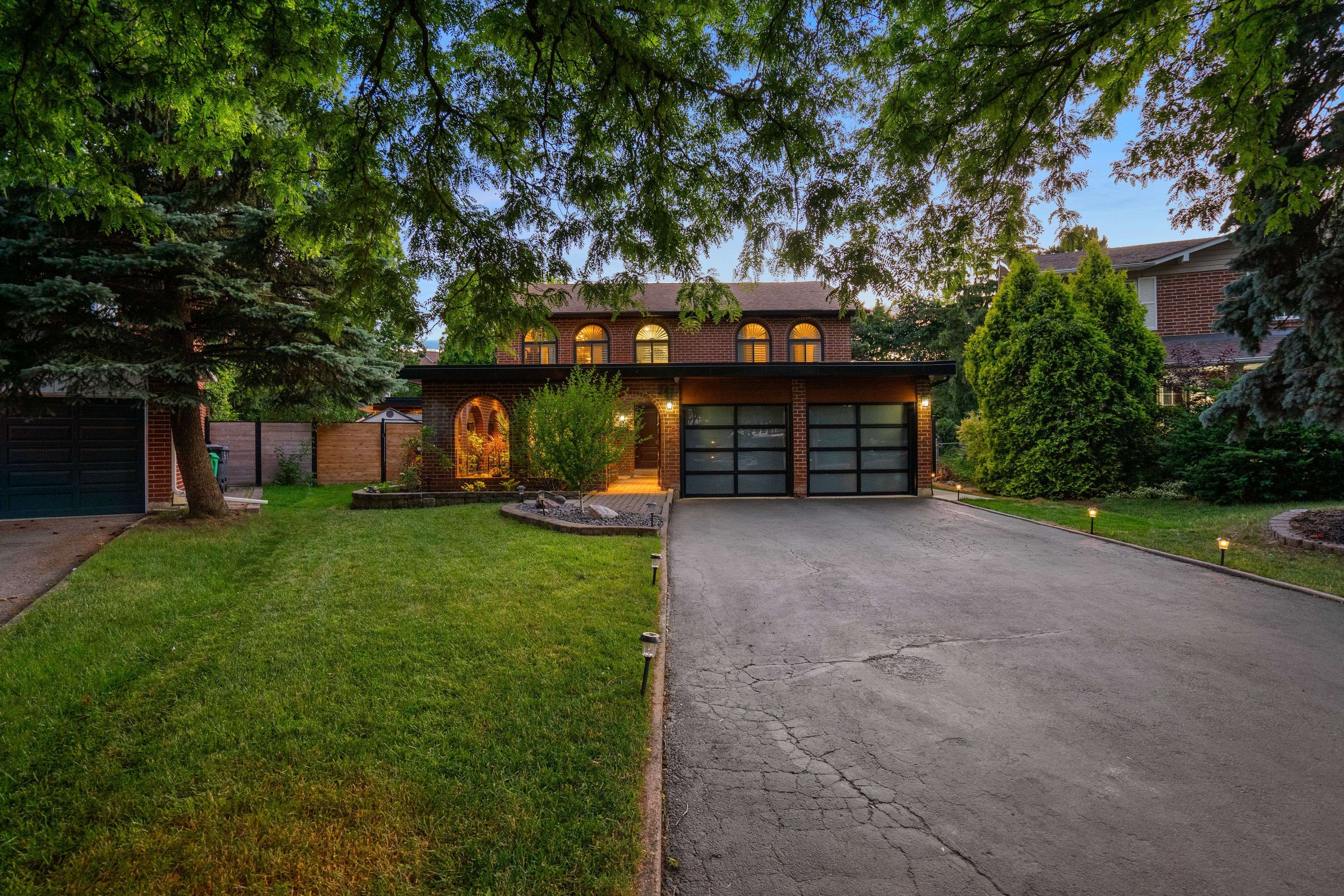 Brampton, ON L6S 2X3,24 Marlow PL
