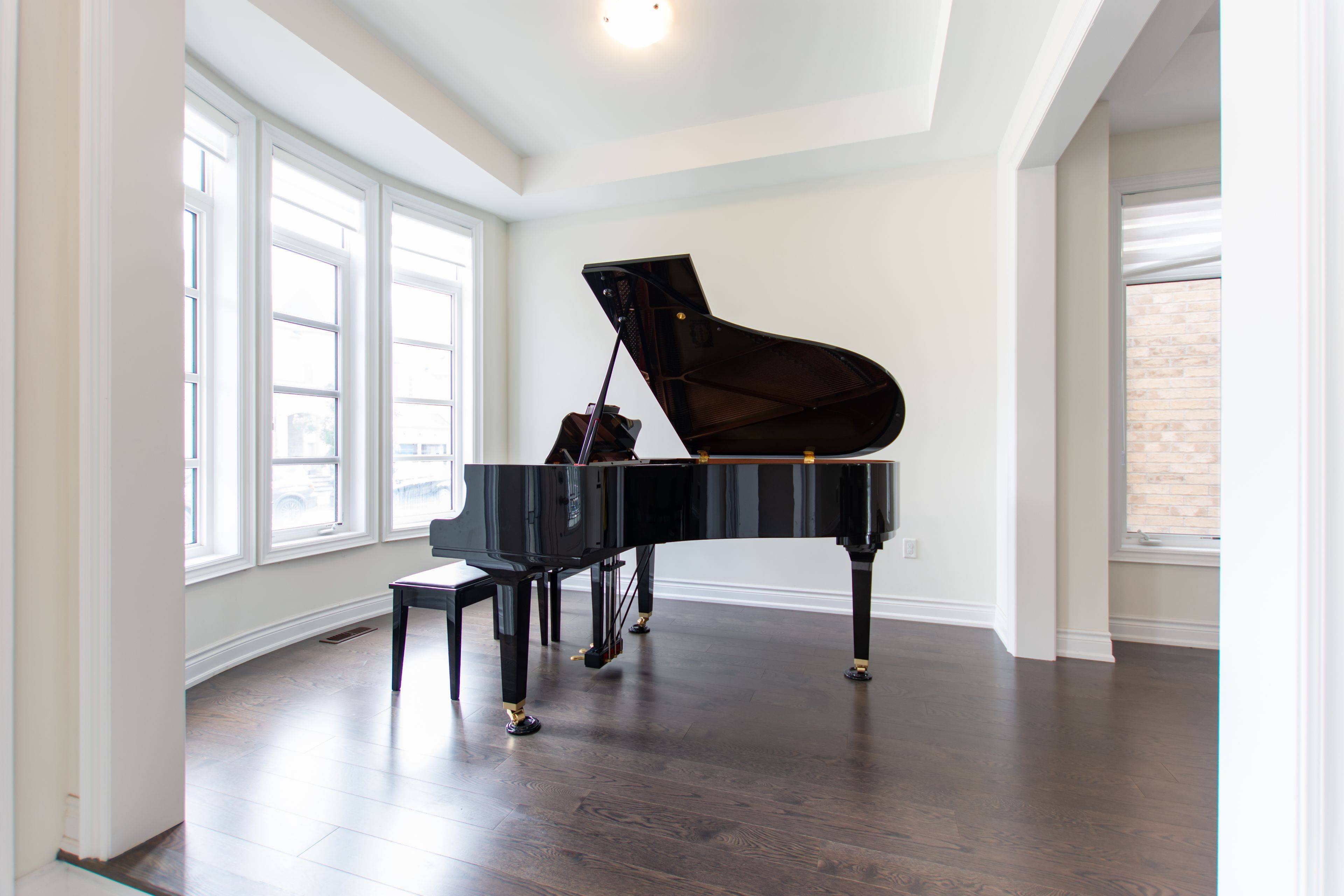 Oakville, ON L6H 0T9,3128 Parsonage CRES