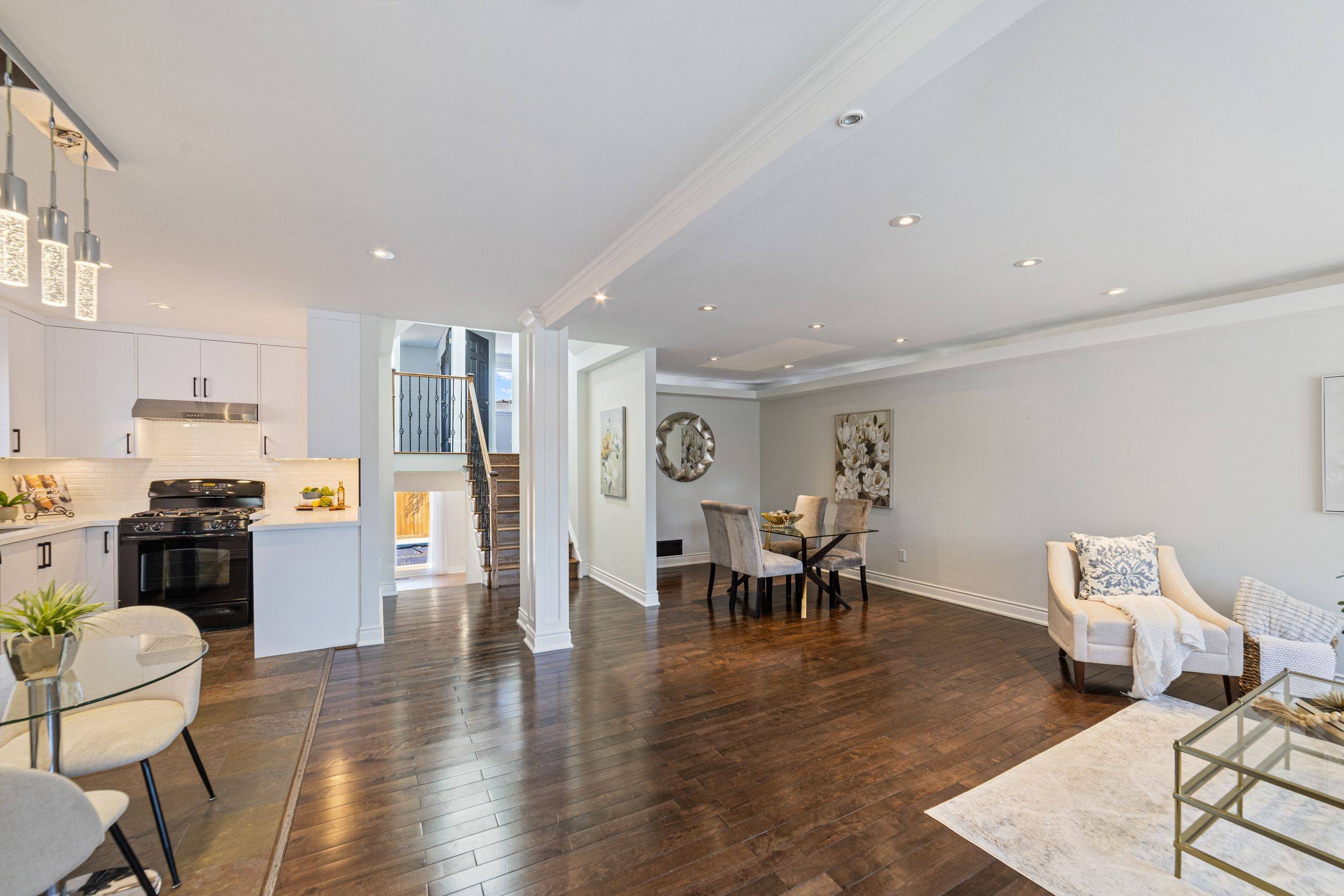 Oakville, ON L6H 3E7,1363 Harmsworth SQ