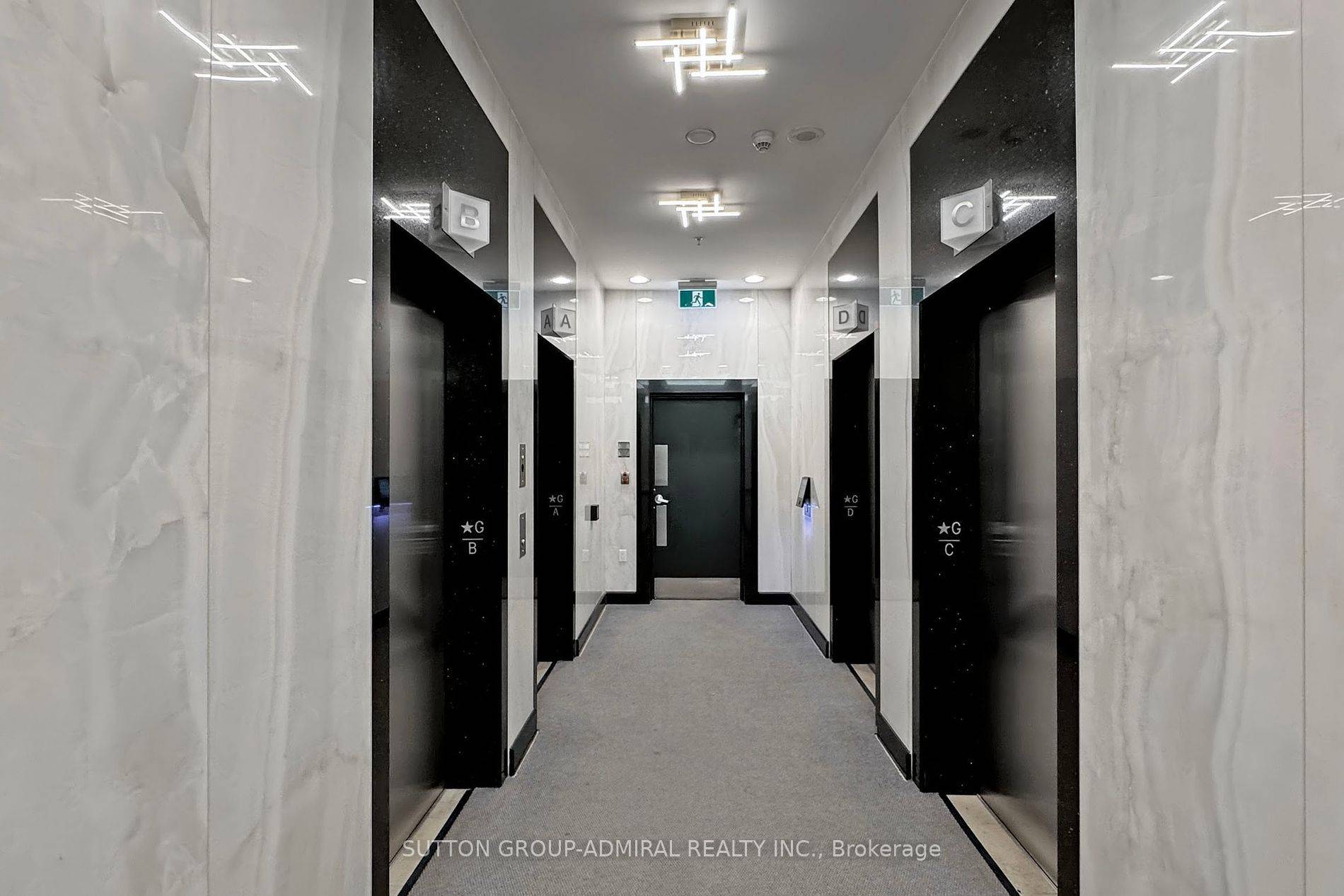 Toronto C14, ON M2N 6Y6,8 Hillcrest AVE #2005