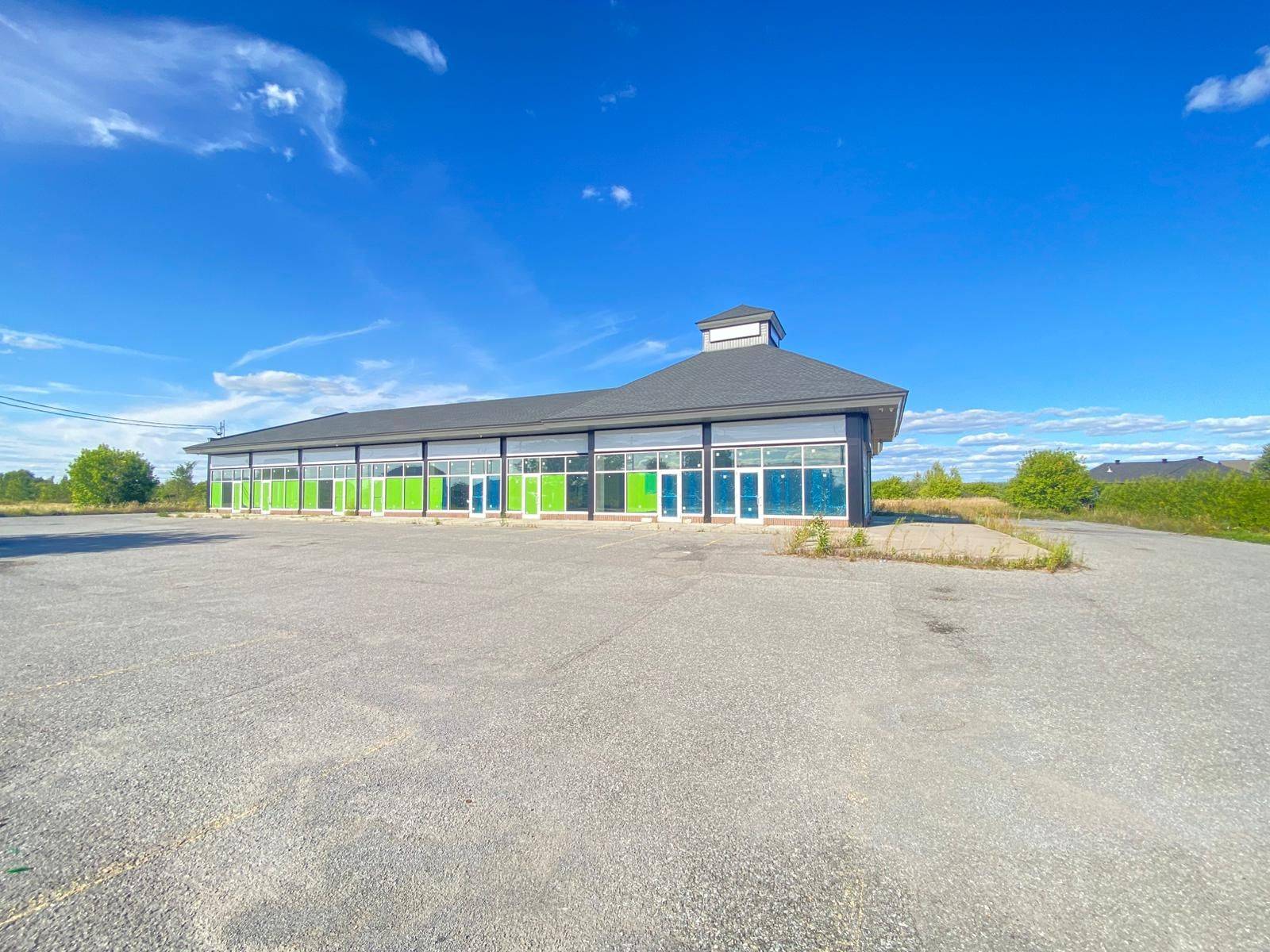 Constance Bay - Dunrobin - Kilmaurs - Woodlawn, ON K0A 1T0,2808 Dunrobin RD #2