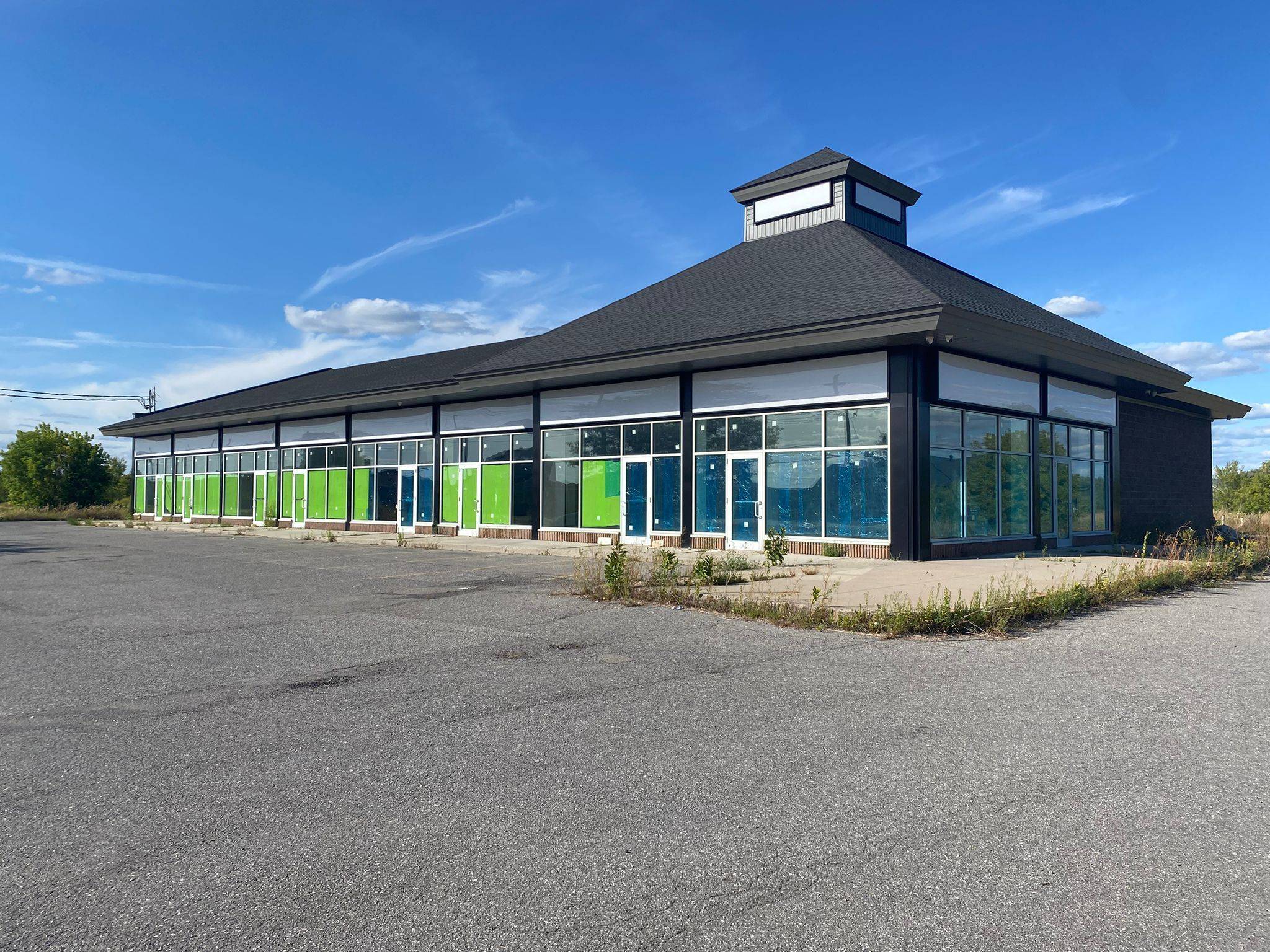 Constance Bay - Dunrobin - Kilmaurs - Woodlawn, ON K0A 1T0,2808 Dunrobin RD #2