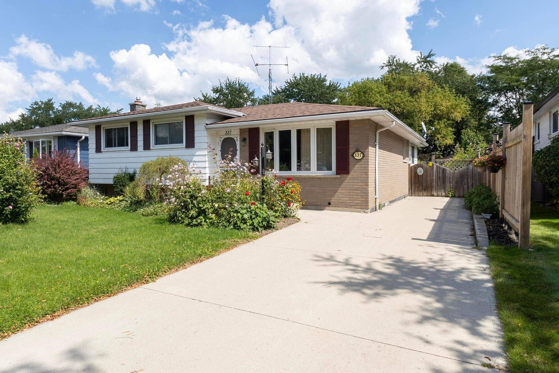 Stratford, ON N5A 3B8,337 Willow ST