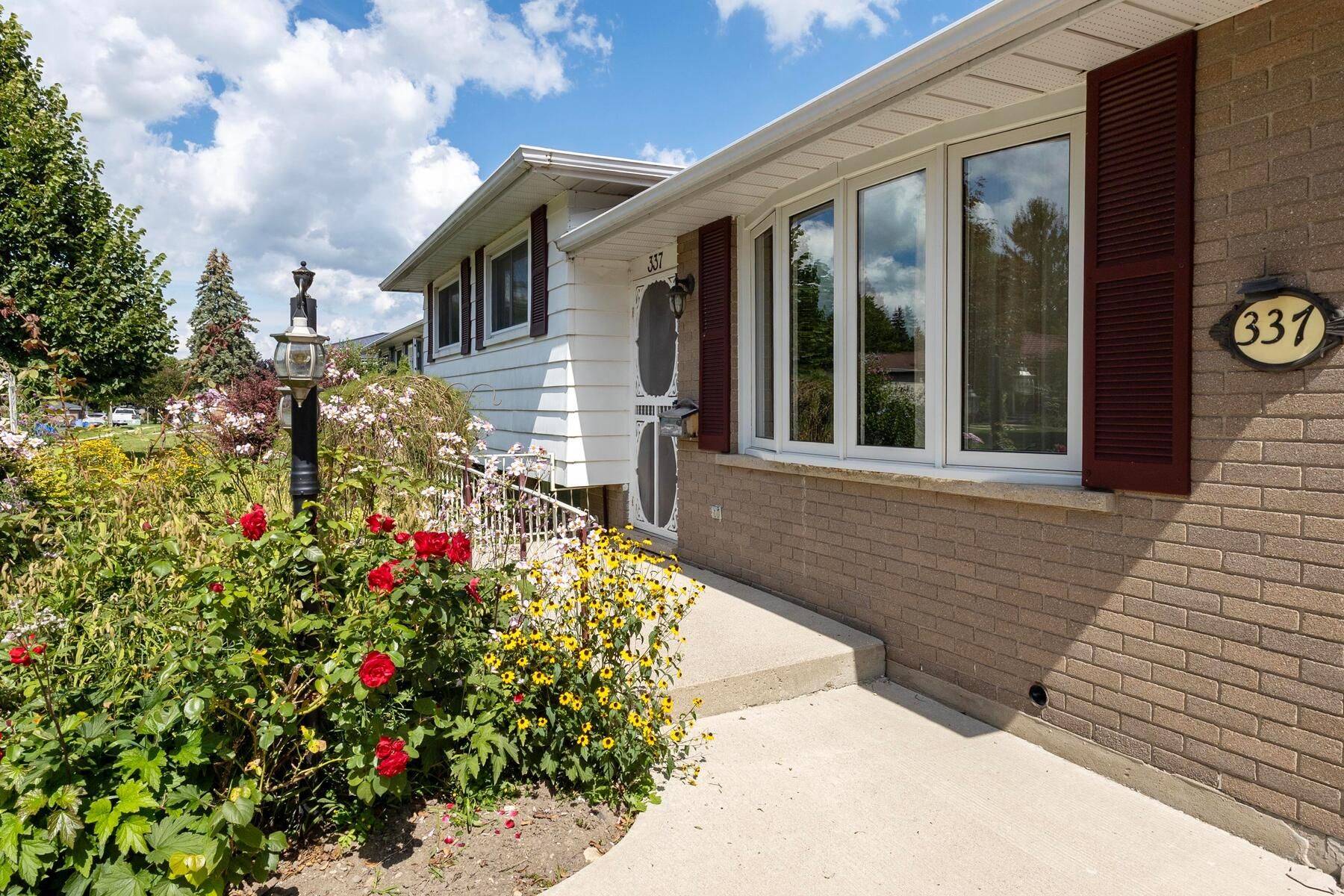 Stratford, ON N5A 3B8,337 Willow ST