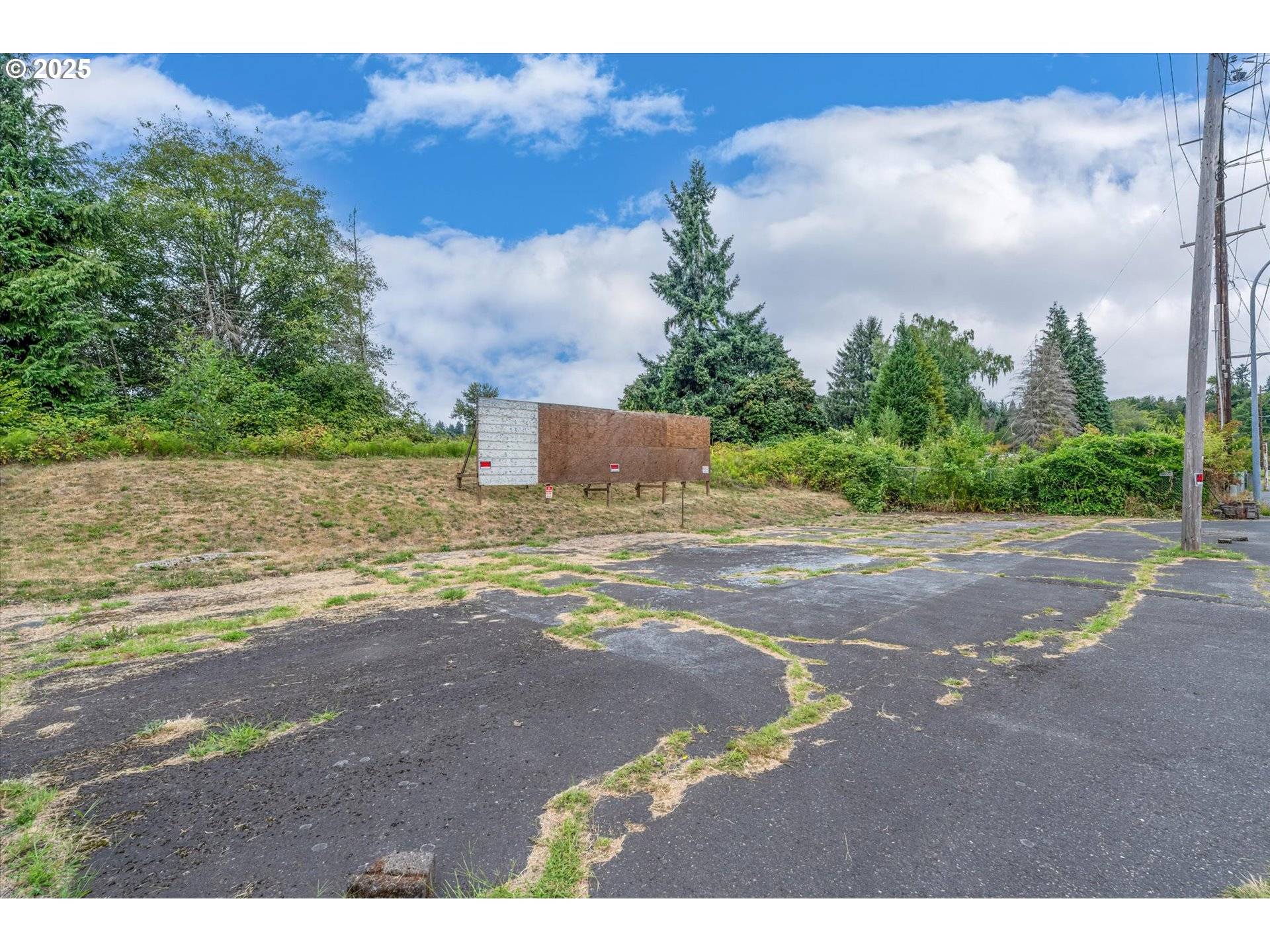 Kelso, WA 98626,809 Westside HWY