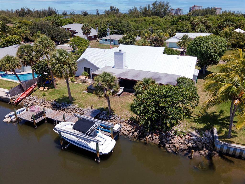 Hutchinson Island, FL 34949,929 Jackson Way