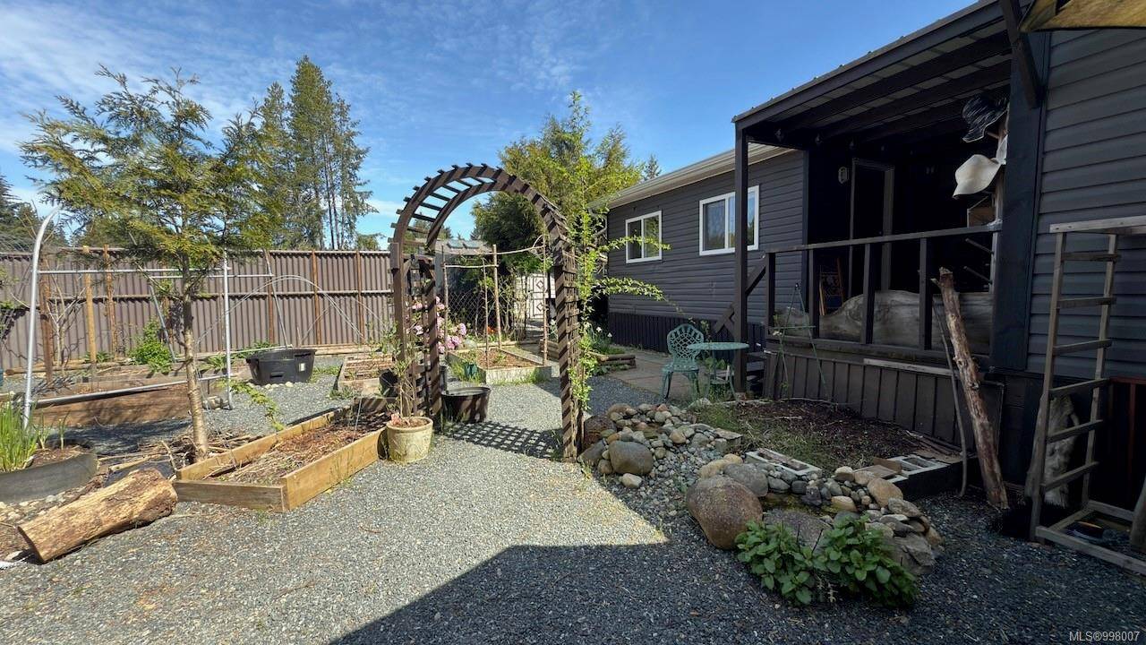 Errington, BC V0R 1V0,2130 Errington Rd #20