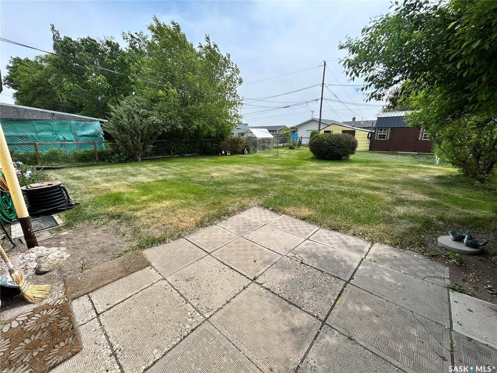 Spy Hill, SK S0A 3W0,601 2nd AVENUE