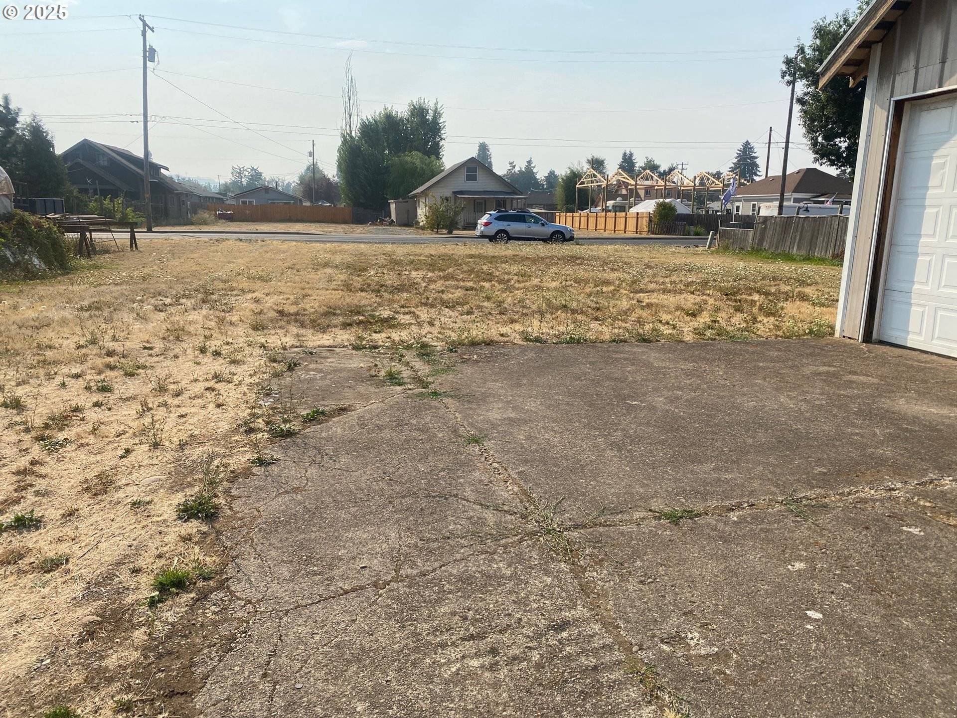 Creswell, OR 97426,156 N 1ST ST