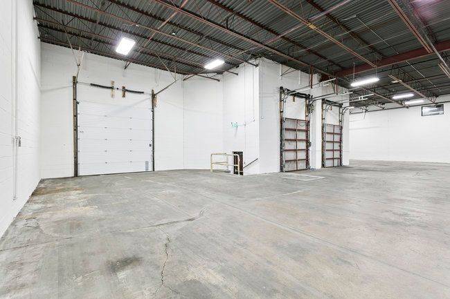 Mississauga, ON L5S 1W2,6895 Menway CT