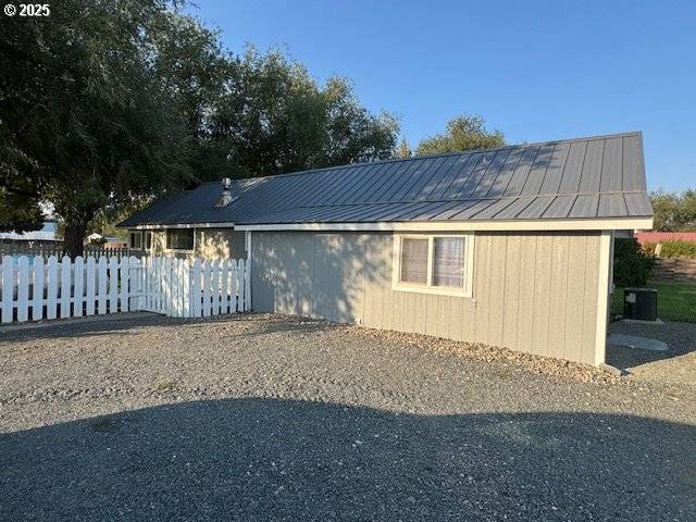 Haines, OR 97833,1645 4TH ST