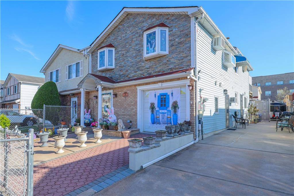 Staten  Island, NY 10314,268 Ada DR