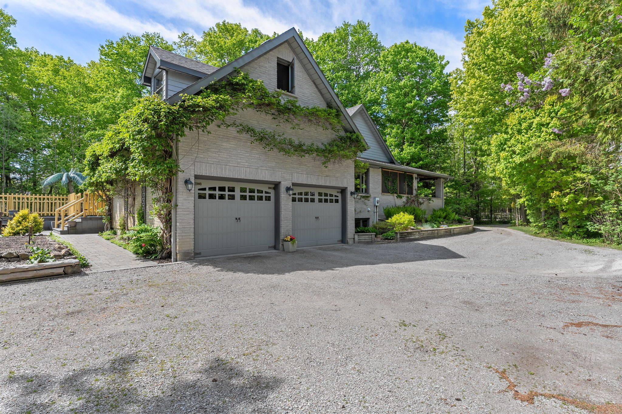 King, ON L7B 0E1,16171 7th Concession N/A