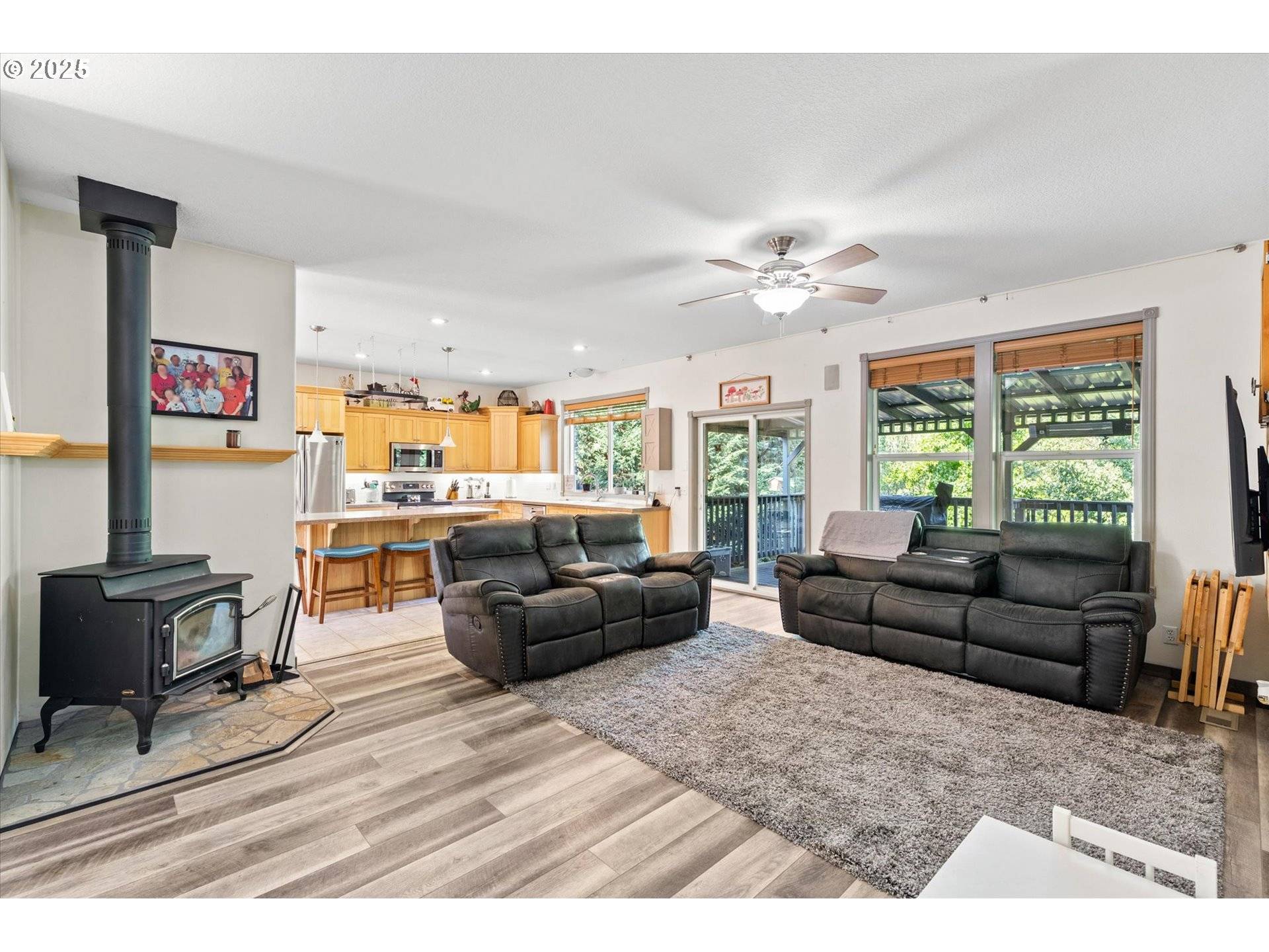 Kelso, WA 98626,1604 TARA CT