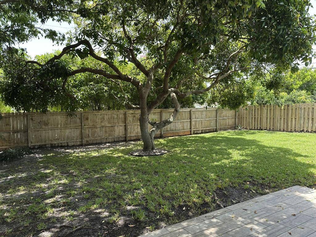 Boca Raton, FL 33432,268 NW 12th St