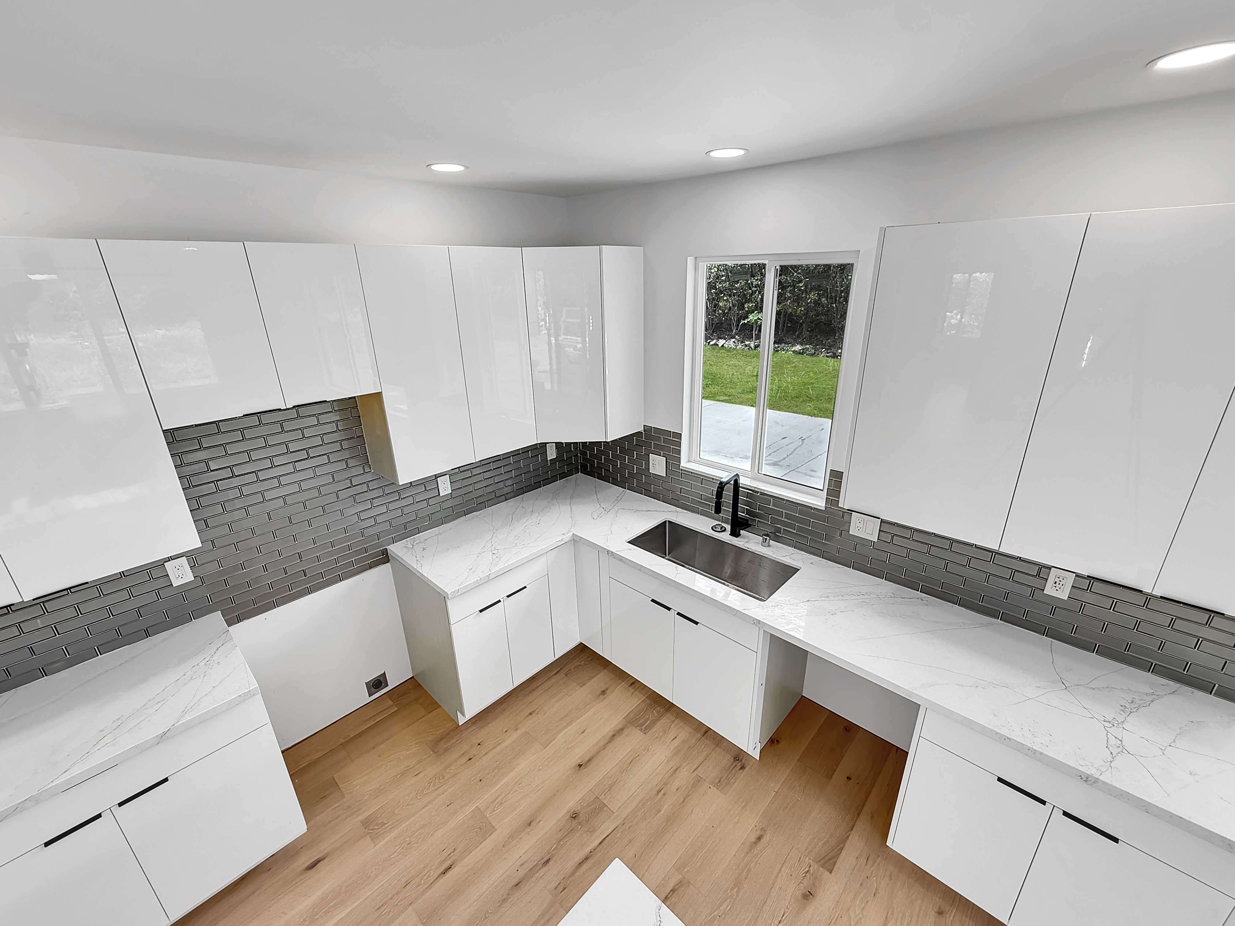 Naalehu, HI 96772,94-179 WAKEA AVE