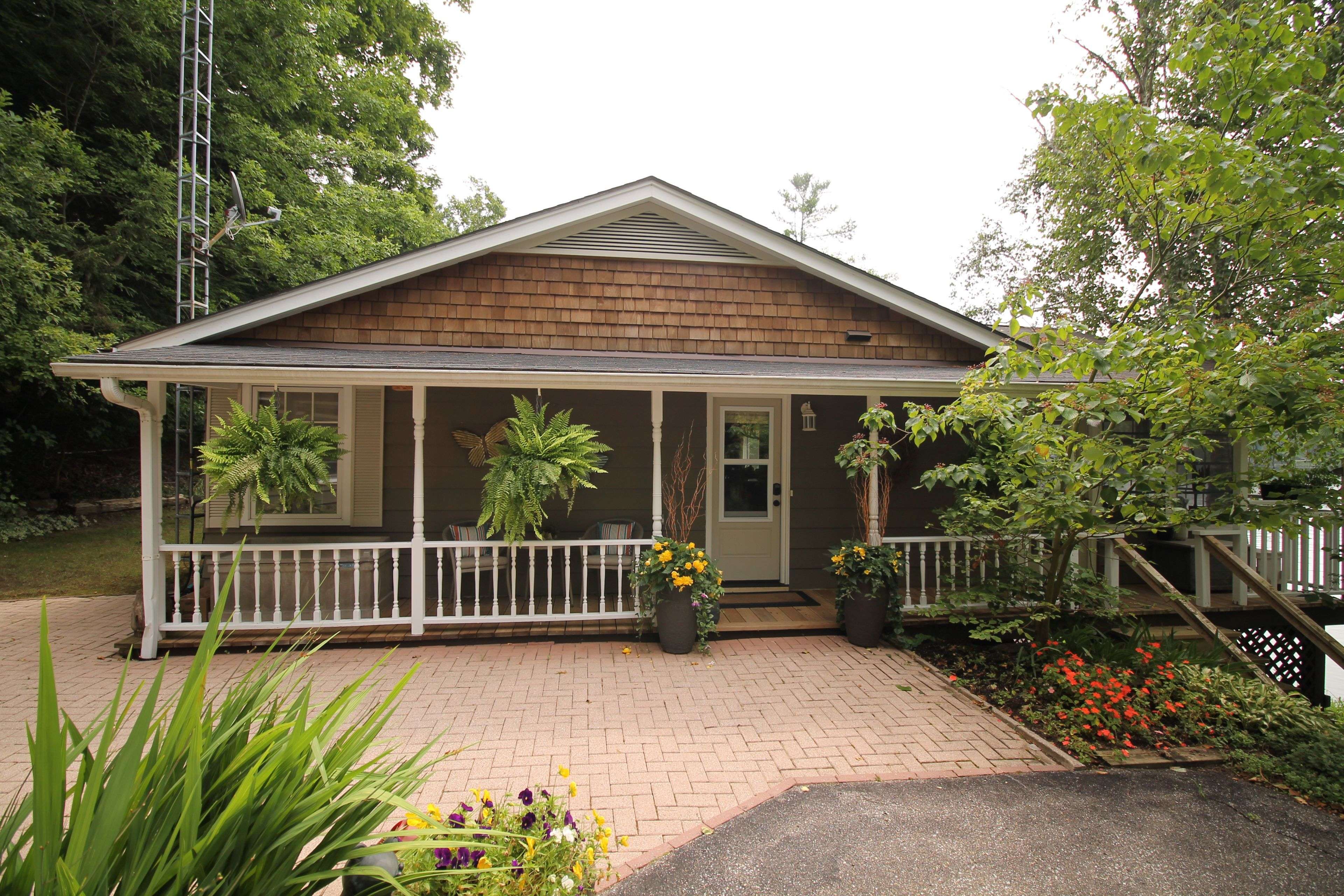 Muskoka Lakes, ON P0B 1J0,1027 Old Bridge RD #4