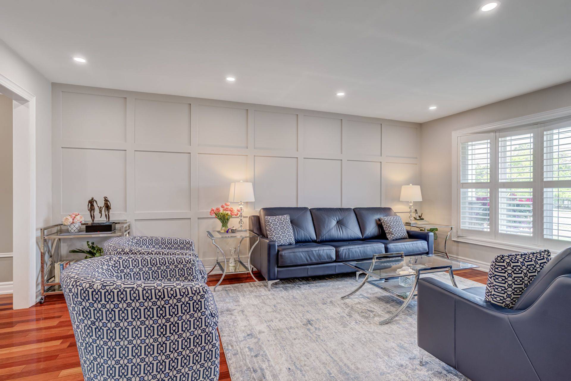 Toronto E11, ON M1B 3T7,11139 Sheppard AVE E