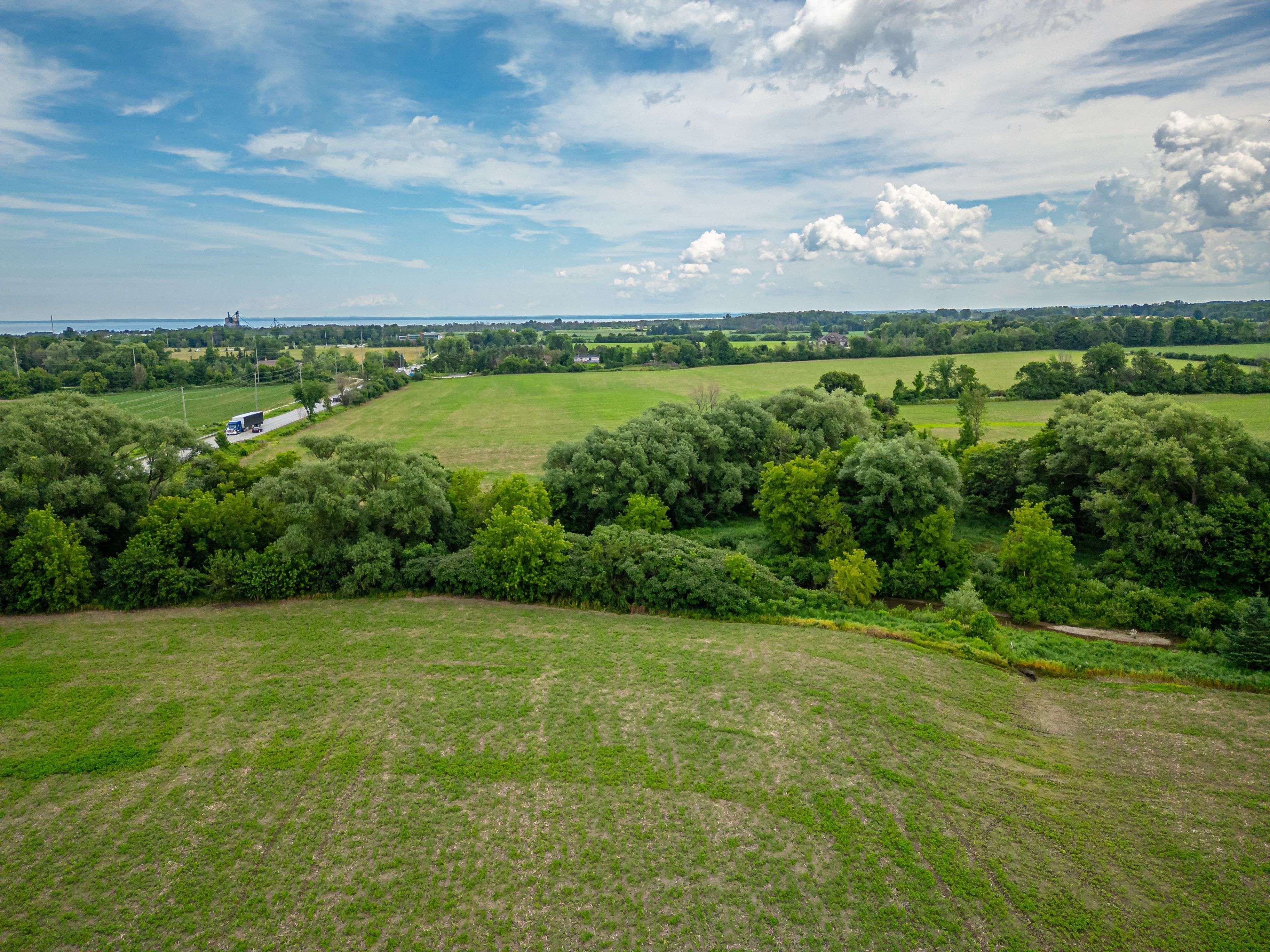 Clearview, ON L9Y 3Z1,7475 Poplar Side Road