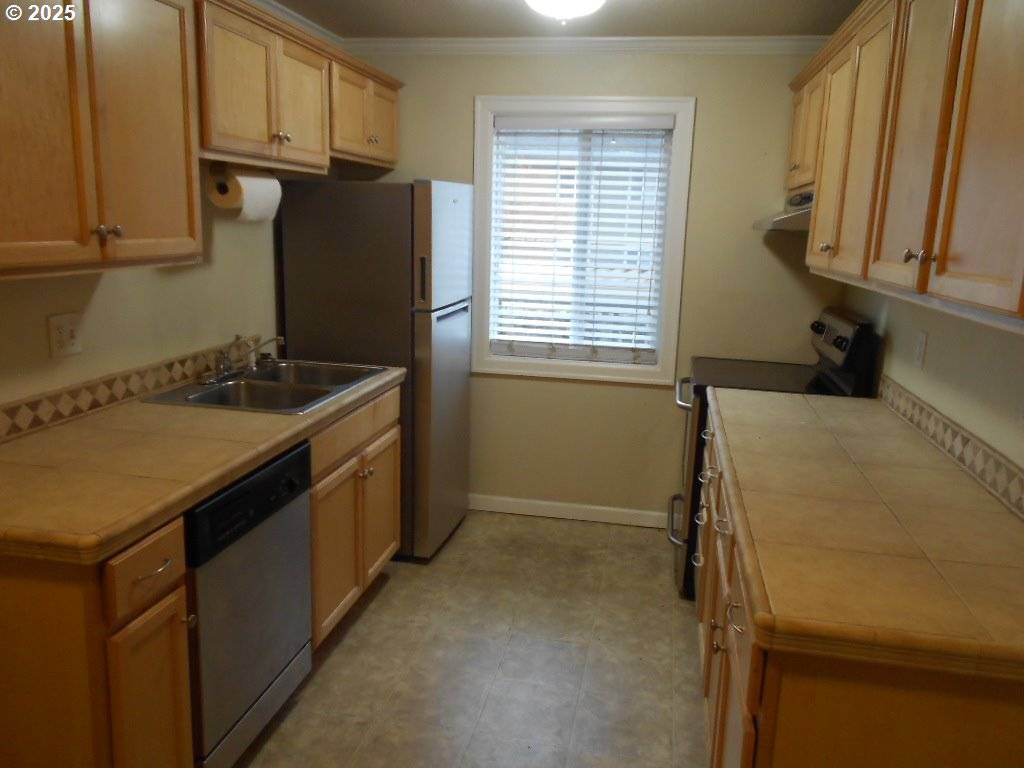 Portland, OR 97225,2680 SW 87TH AVE #8