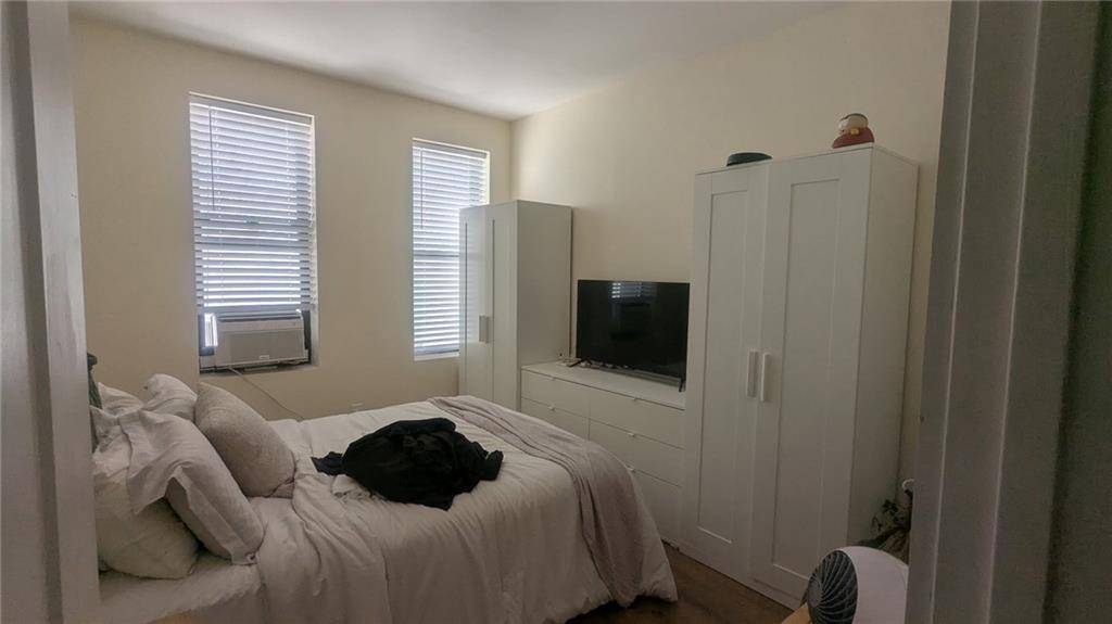 Brooklyn, NY 11209,9506 4th AVE