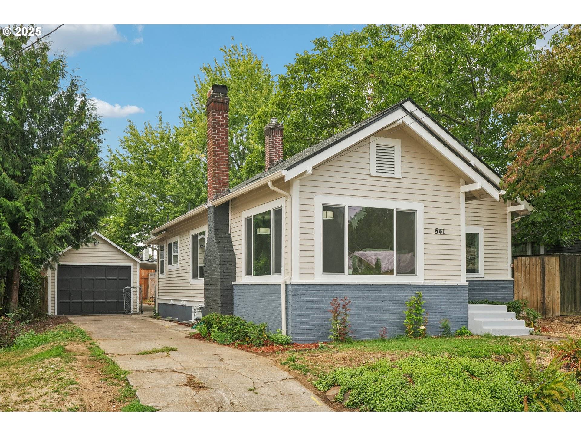 Portland, OR 97213,541 NE 70TH AVE