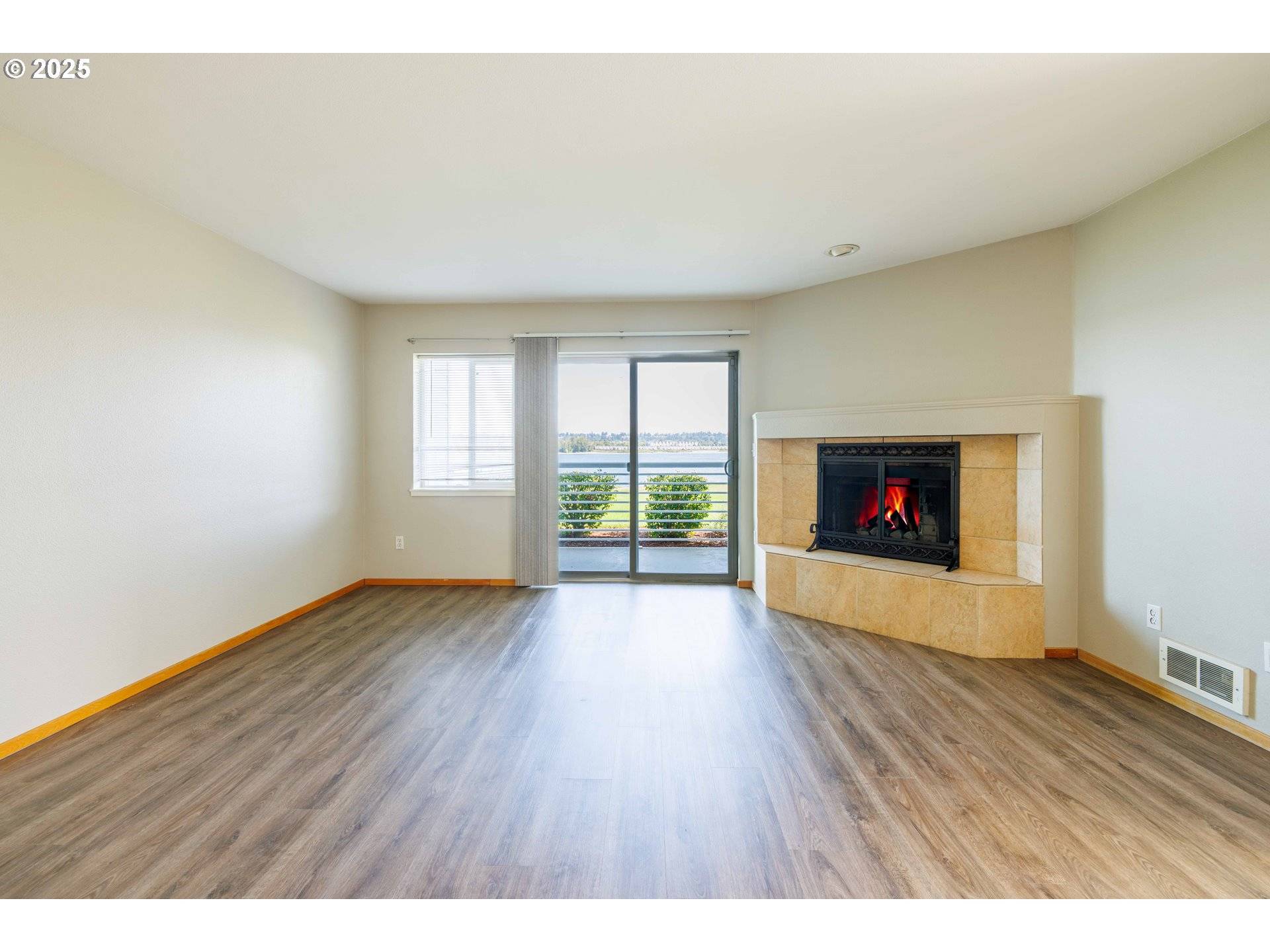 Portland, OR 97217,125 N HAYDEN BAY DR