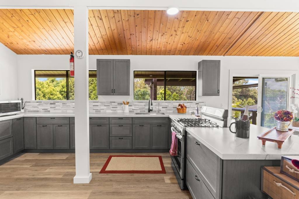 Kamuela, HI 96743,64-645-A PUU POHU PLACE