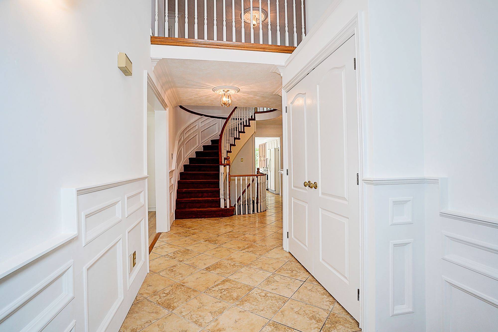 Clarington, ON L1E 2B1,19 Bridle CT