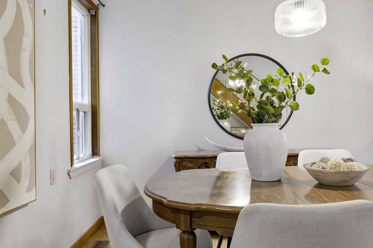 Toronto W02, ON M6H 4B7,1197 Dufferin ST