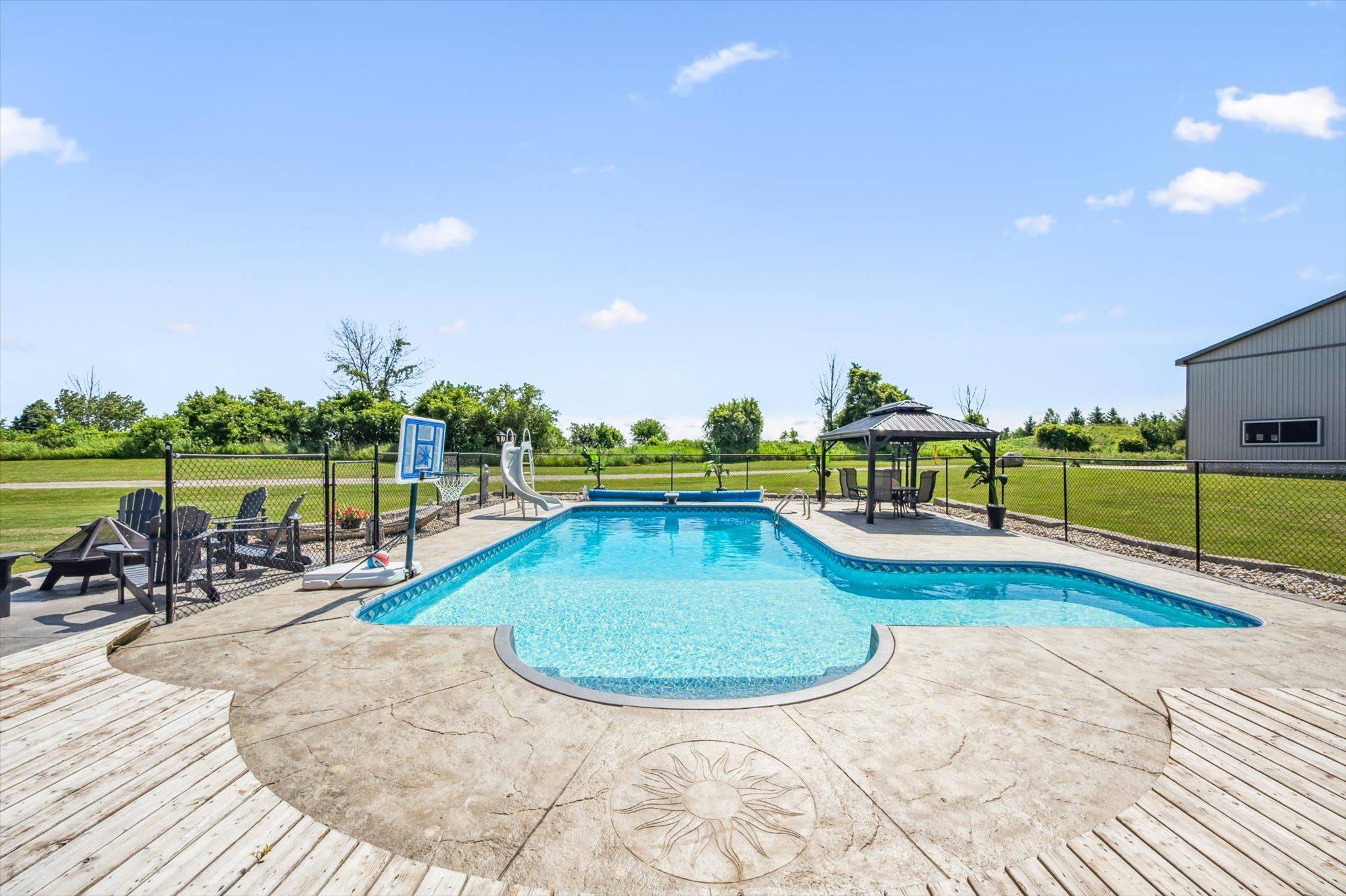 Puslinch, ON N3C 2V4,6911 Wellington Rd 34 RD