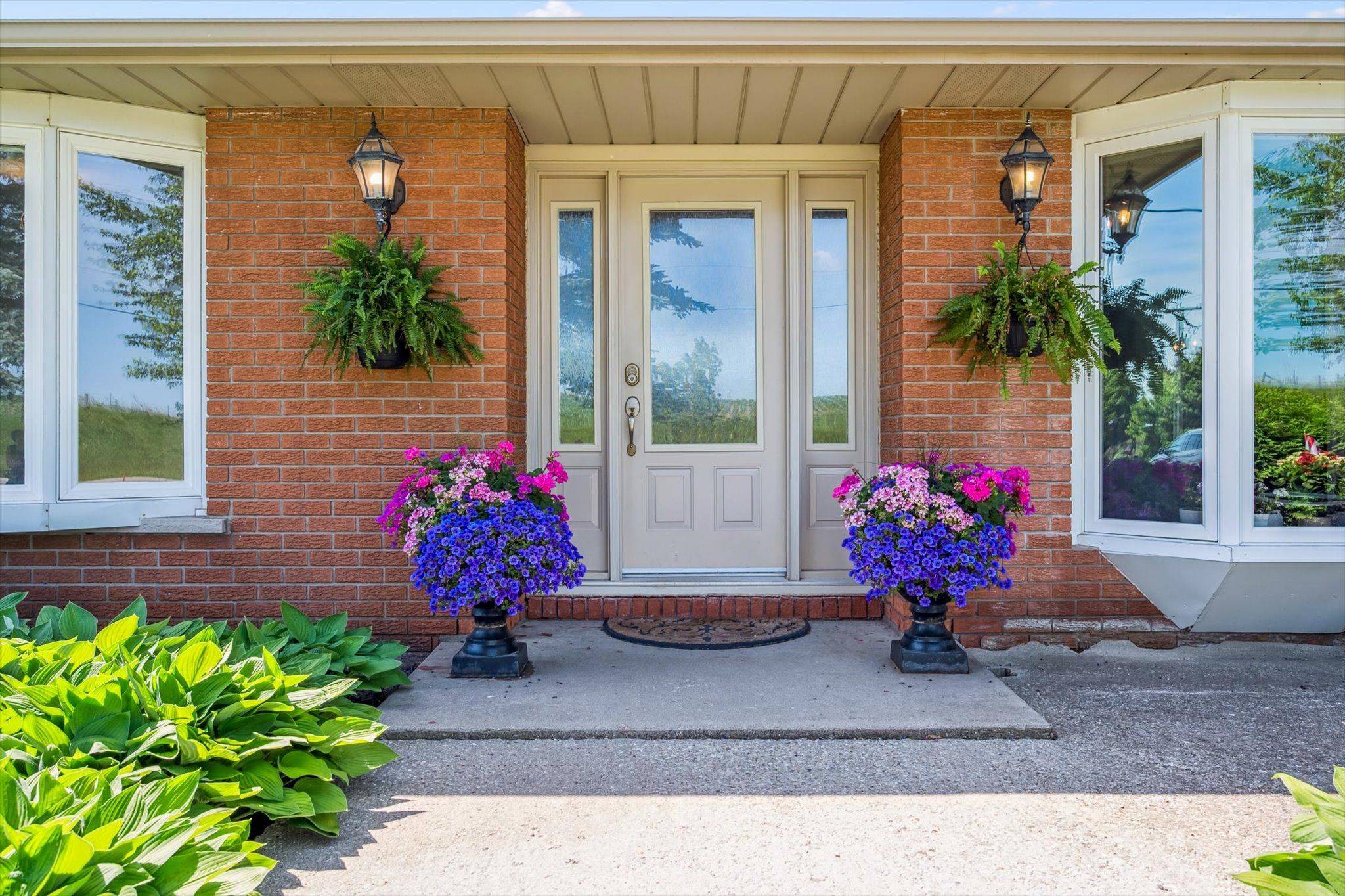 Puslinch, ON N3C 2V4,6911 Wellington Rd 34 RD