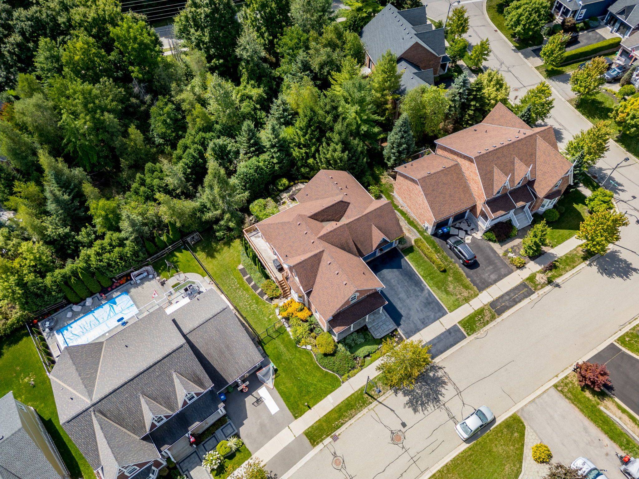 Caledon, ON L7C 1L1,74 North Riverdale DR