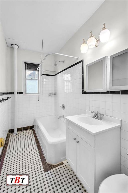 Brooklyn, NY 11230,1615 Avenue I #511