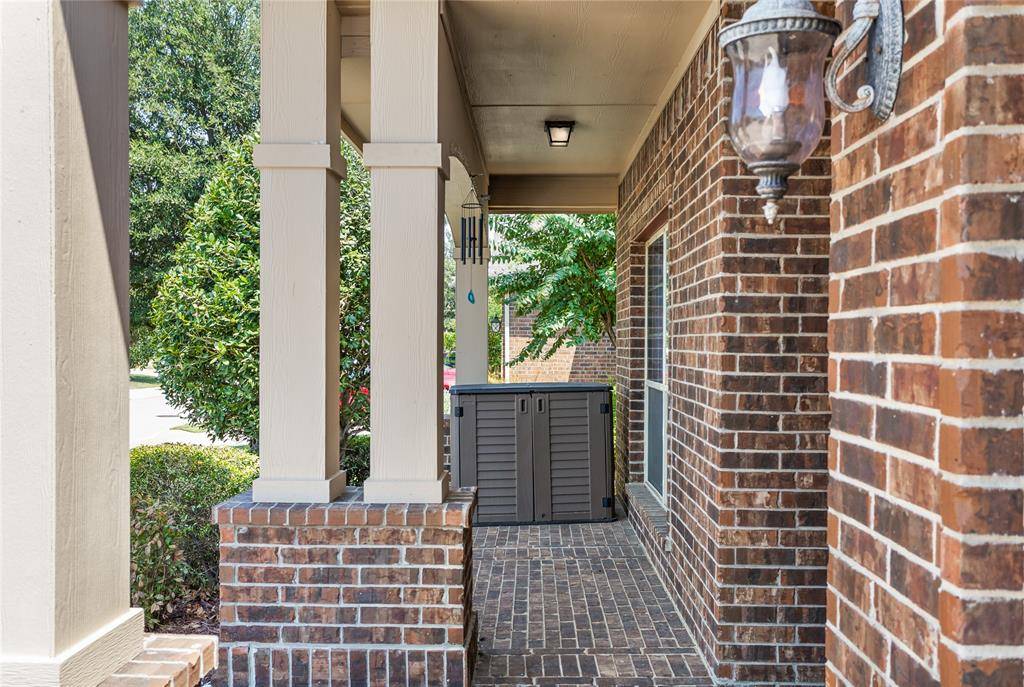 Fort Worth, TX 76179,1245 Woodbine Cliff Drive
