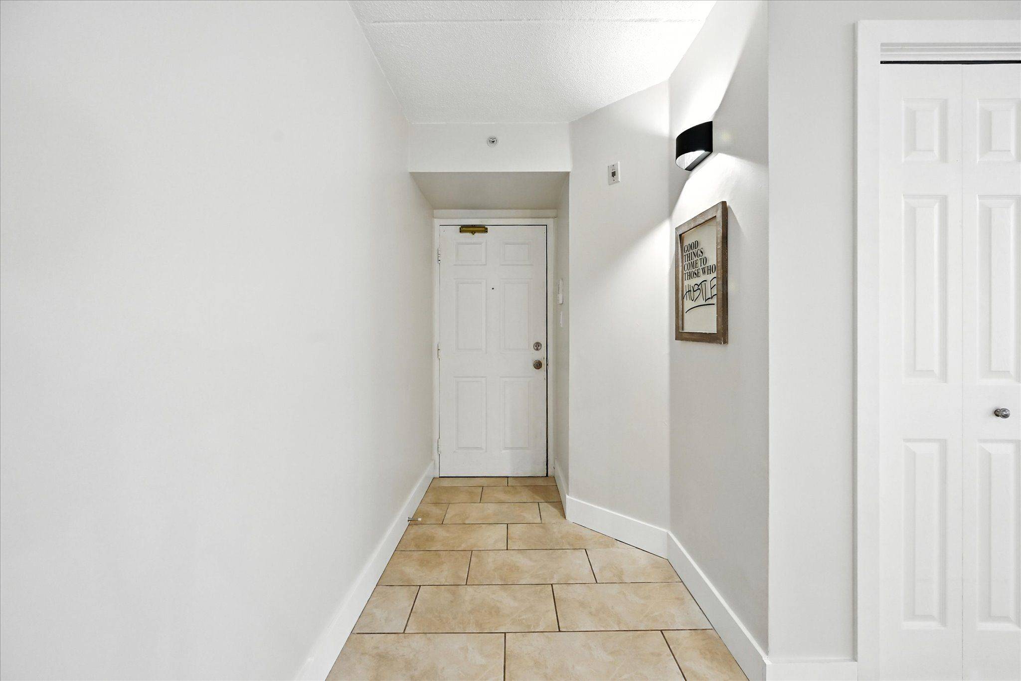 Burlington, ON L7M 4P4,1421 Walkers Line #102