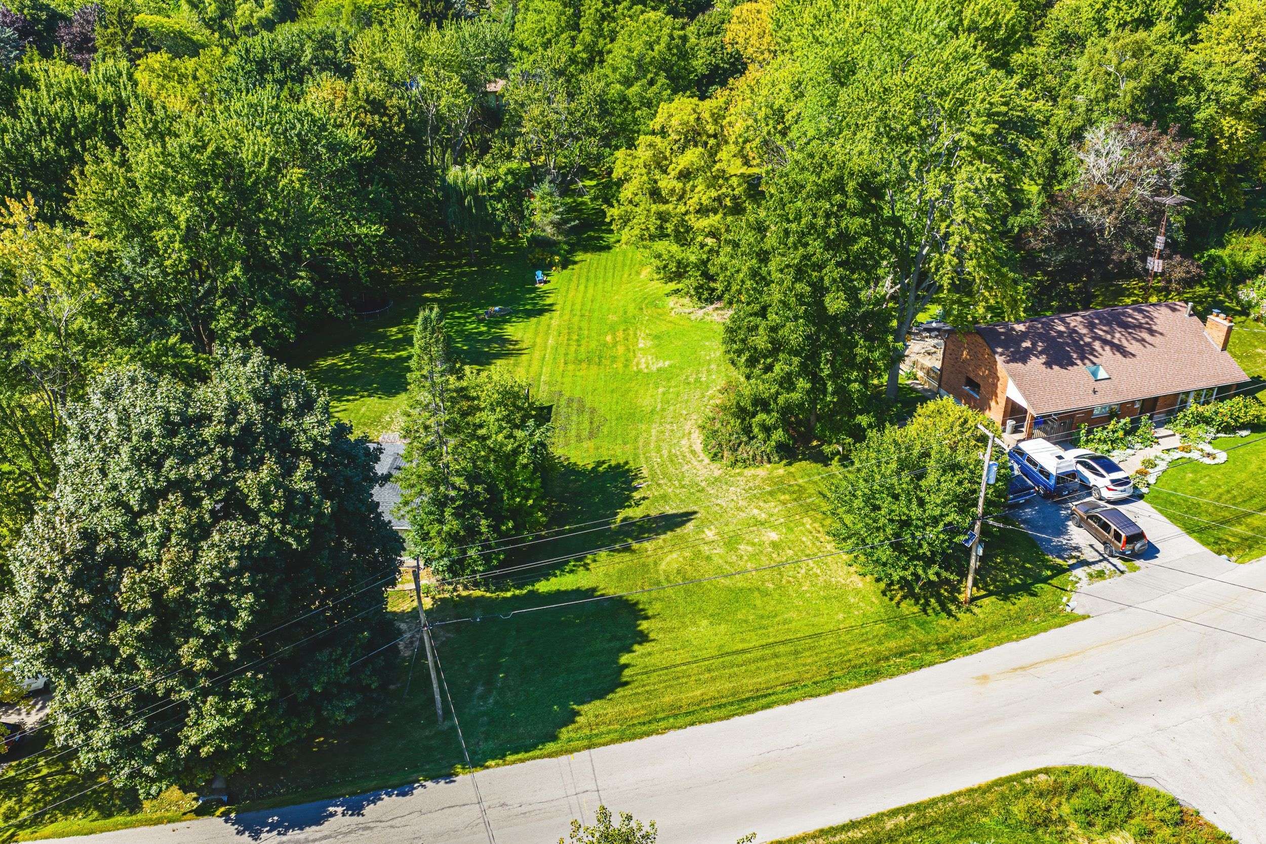 Hamilton, ON L9H 5C5,24 Rosebough ST