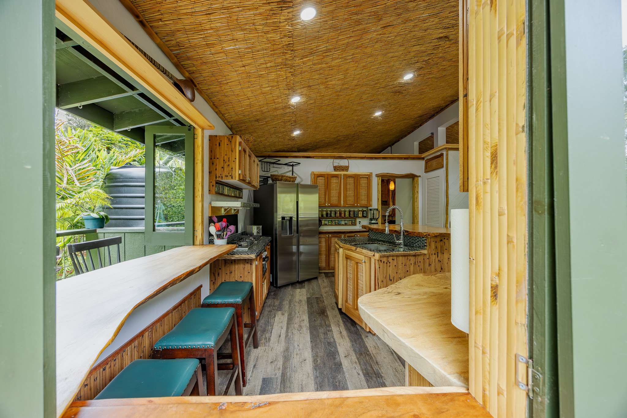 Pahoa, HI 96778,14-3401 PAKALANA RD