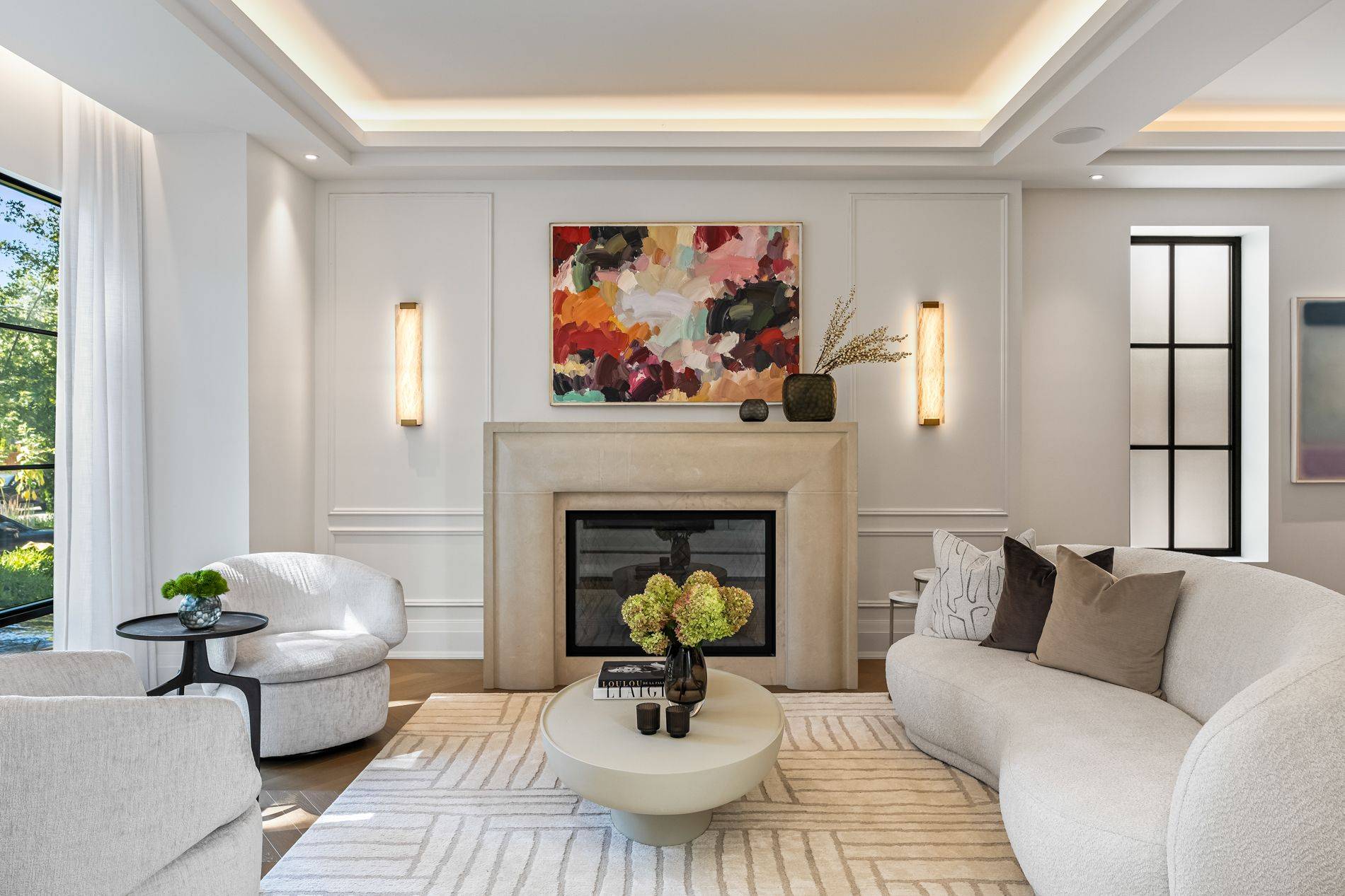 Toronto C02, ON M4V 1K4,80 Lynwood AVE