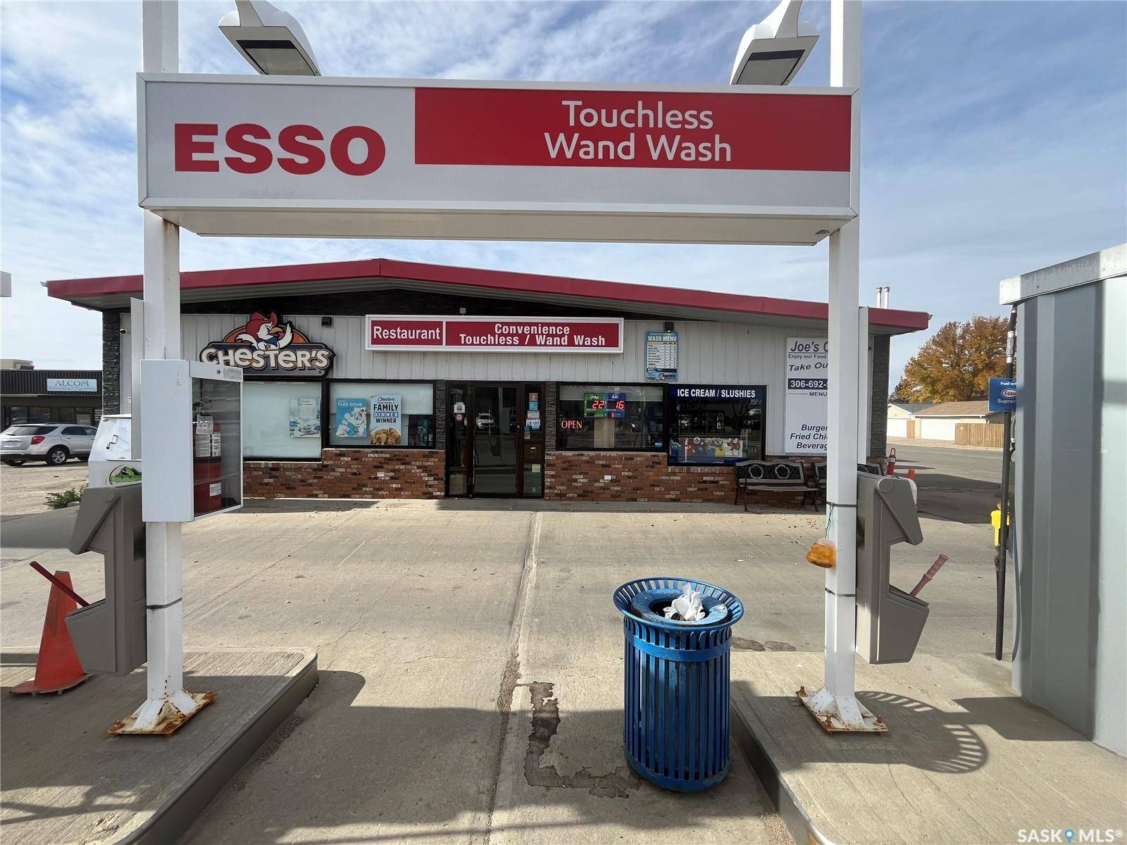 Moose Jaw, SK S6J 1B3,12 Wood Lily DRIVE