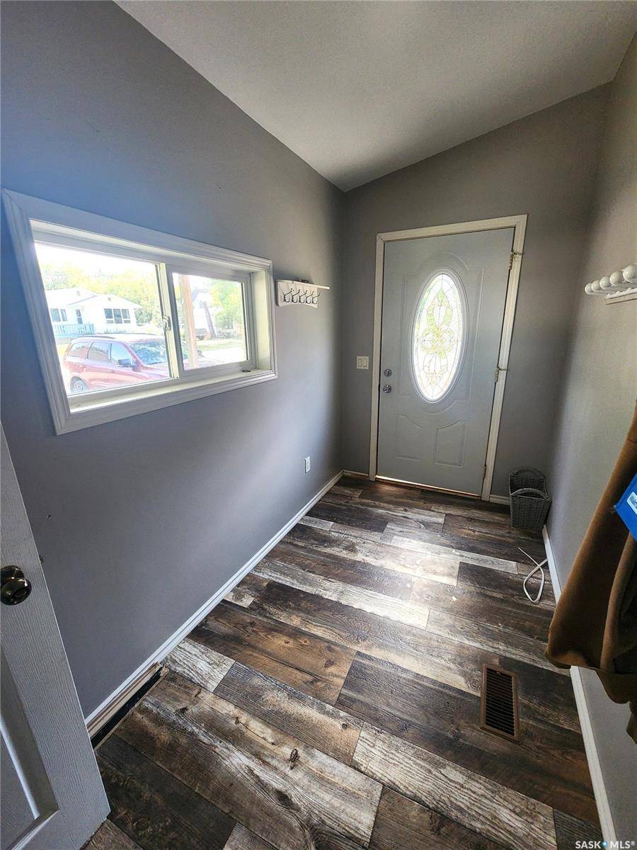 Midale, SK S0C 1S0,133 Mainprize STREET