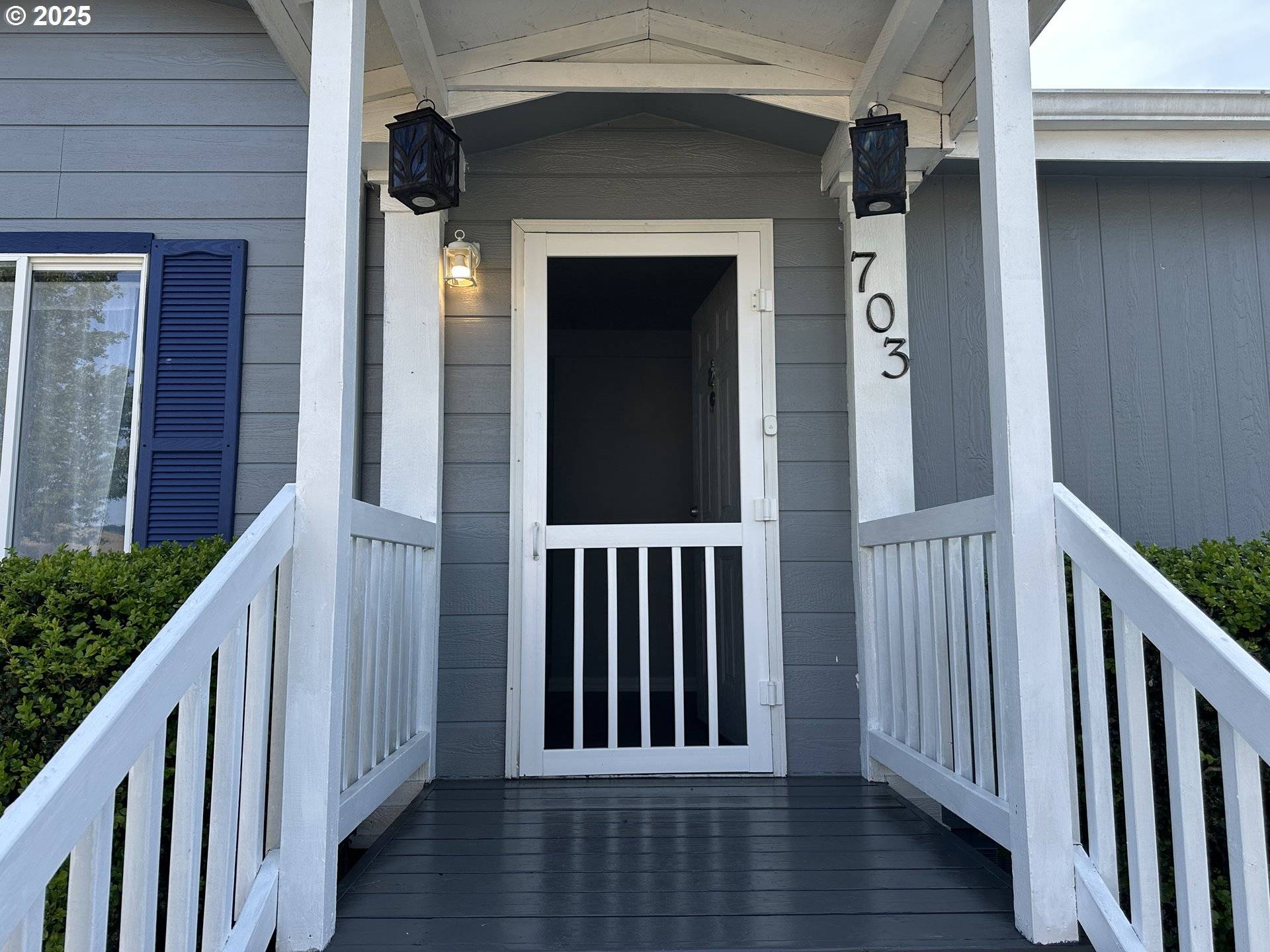 Longview, WA 98632,703 PINTAIL LN